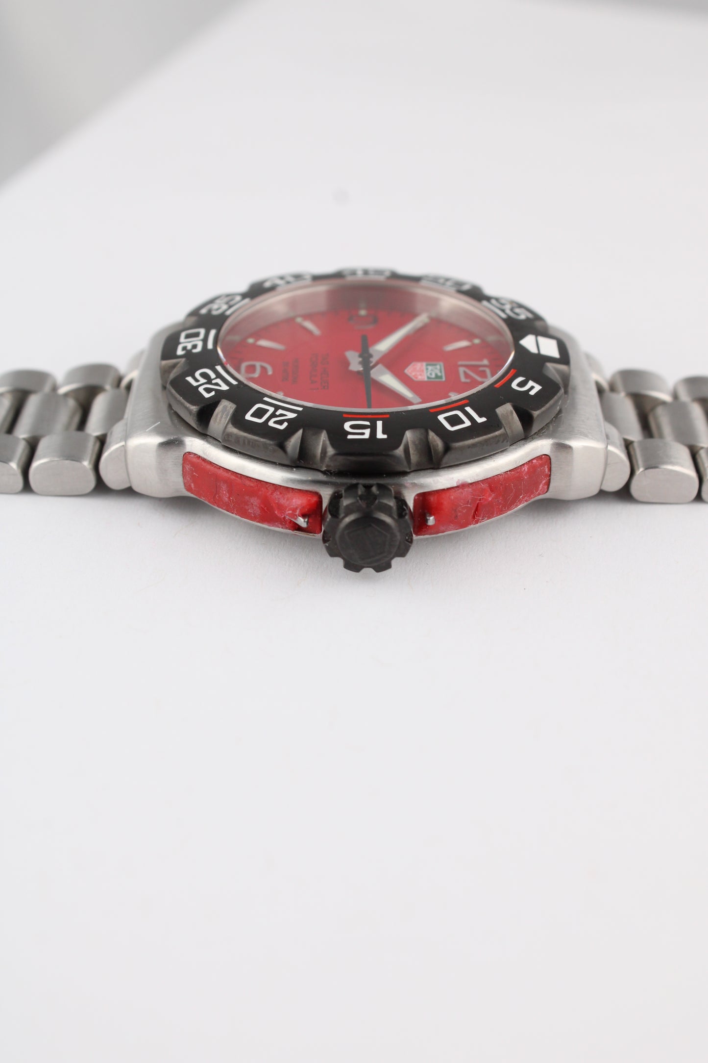 TAG Heuer Formula 1 - WAC1113-0 - Red Dial
