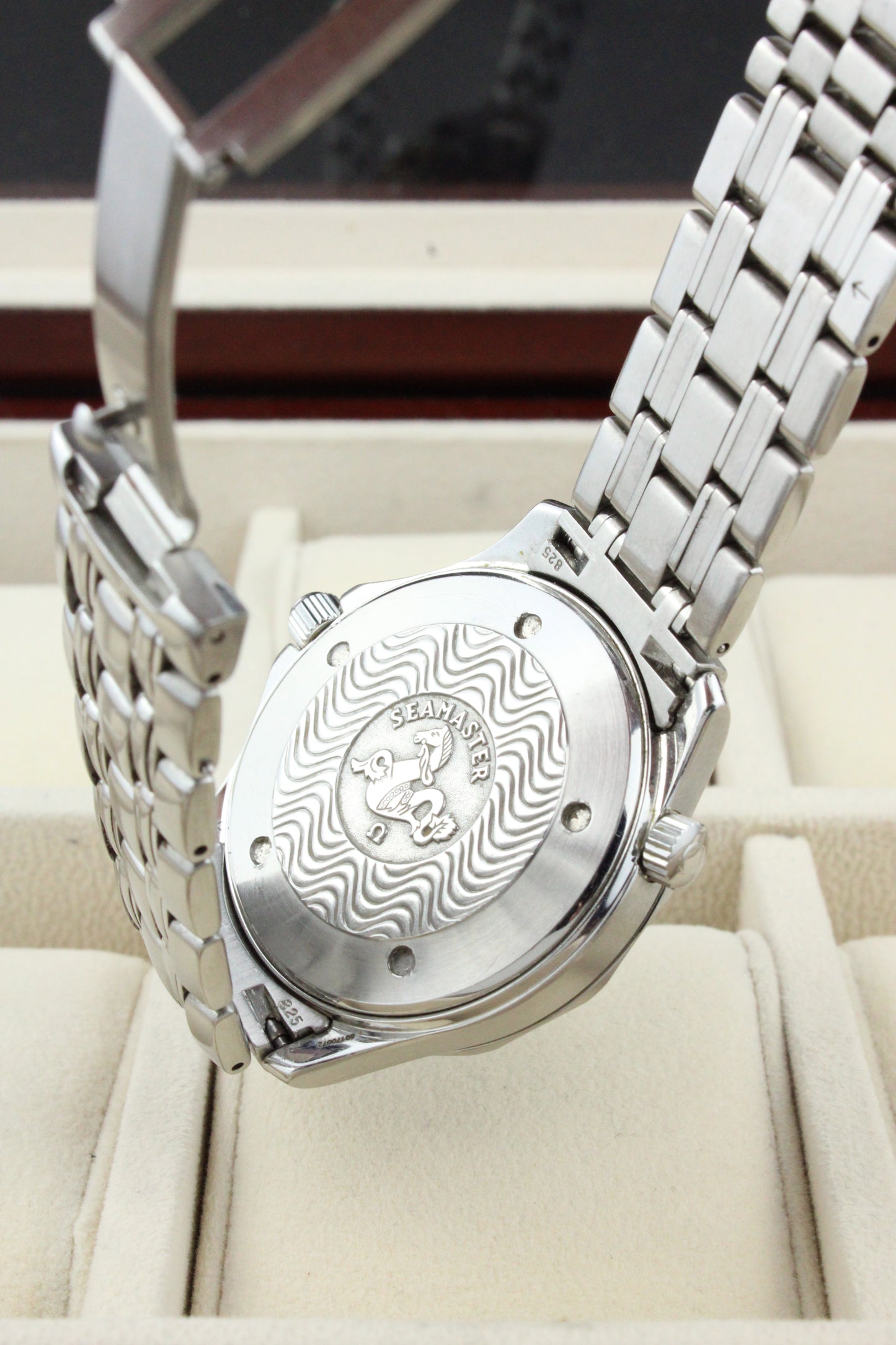 Omega Seamaster 300m Automatic 2531.80 Full Size