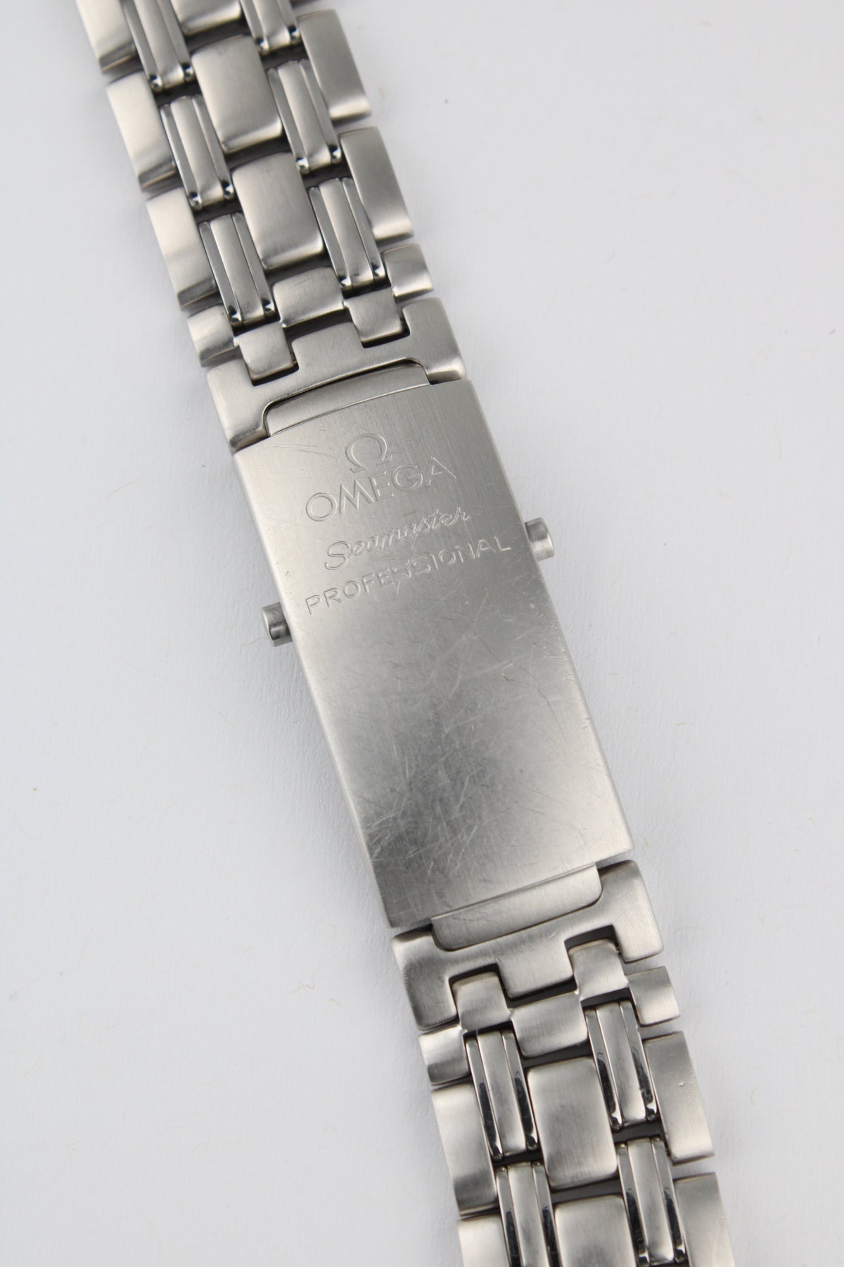 Omega Seamaster 300m ‘Mother Of Pearl’ 2050.71