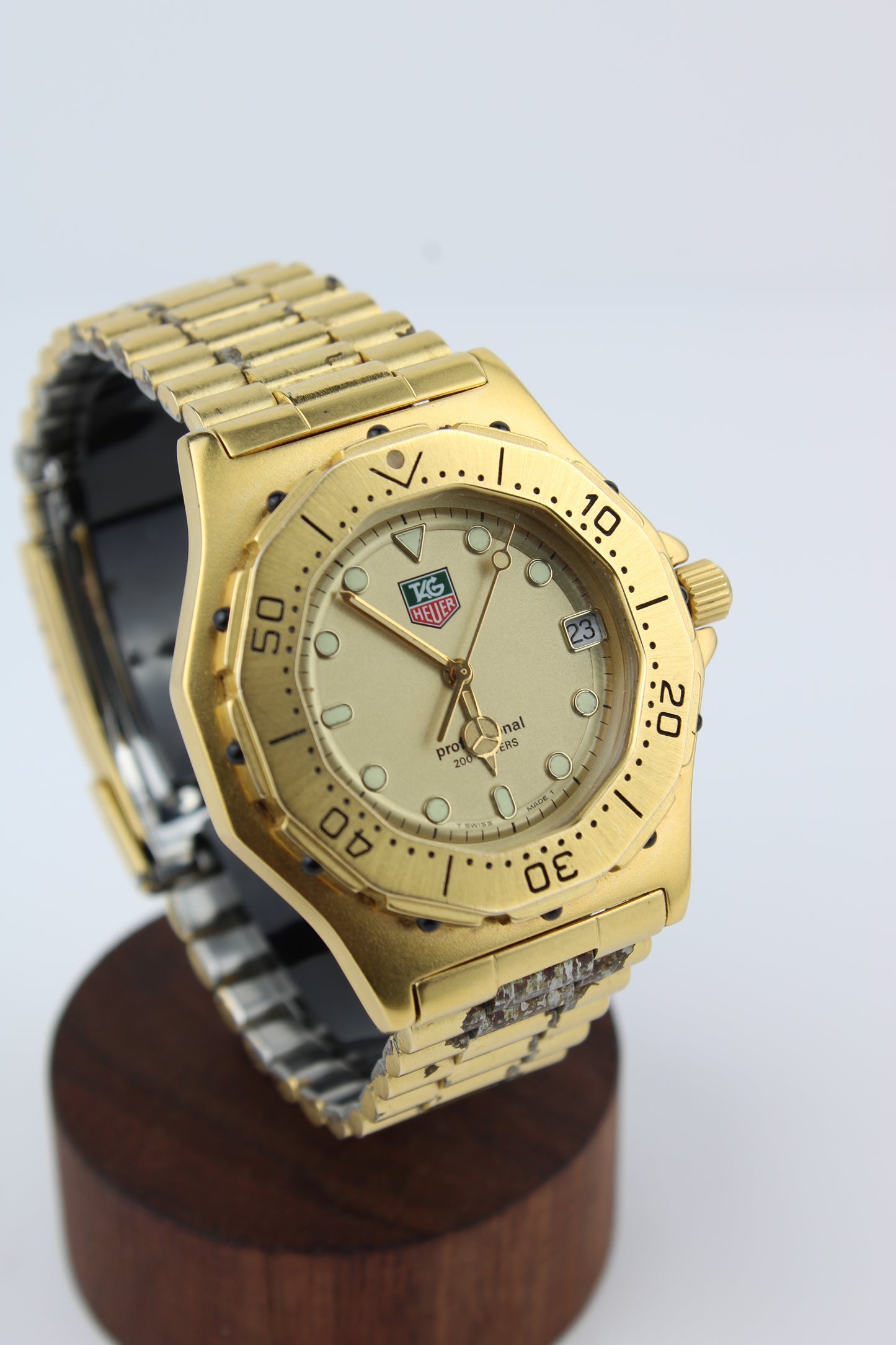 TAG Heuer 3000 Series Full size 934.406
