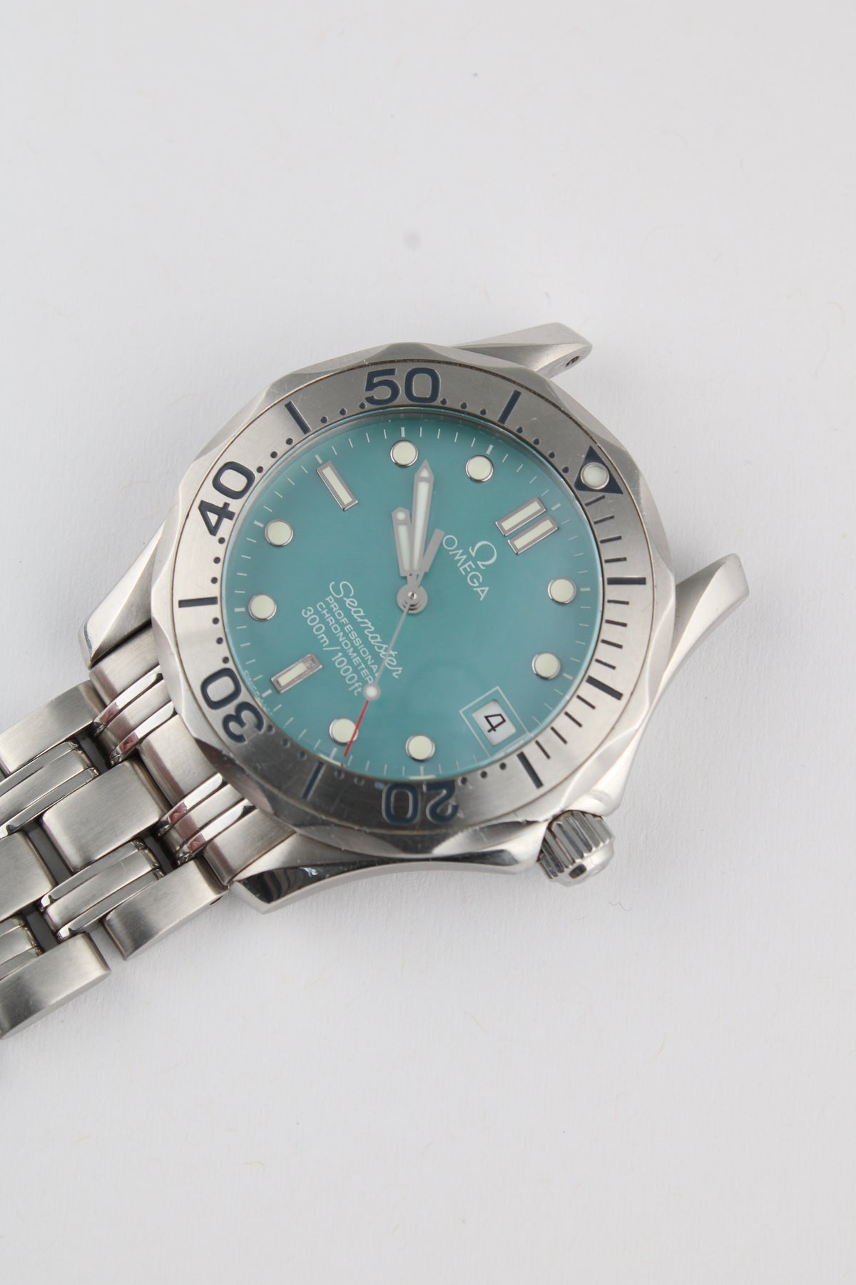 Omega Seamaster 300m ‘Mother Of Pearl’ 2050.71