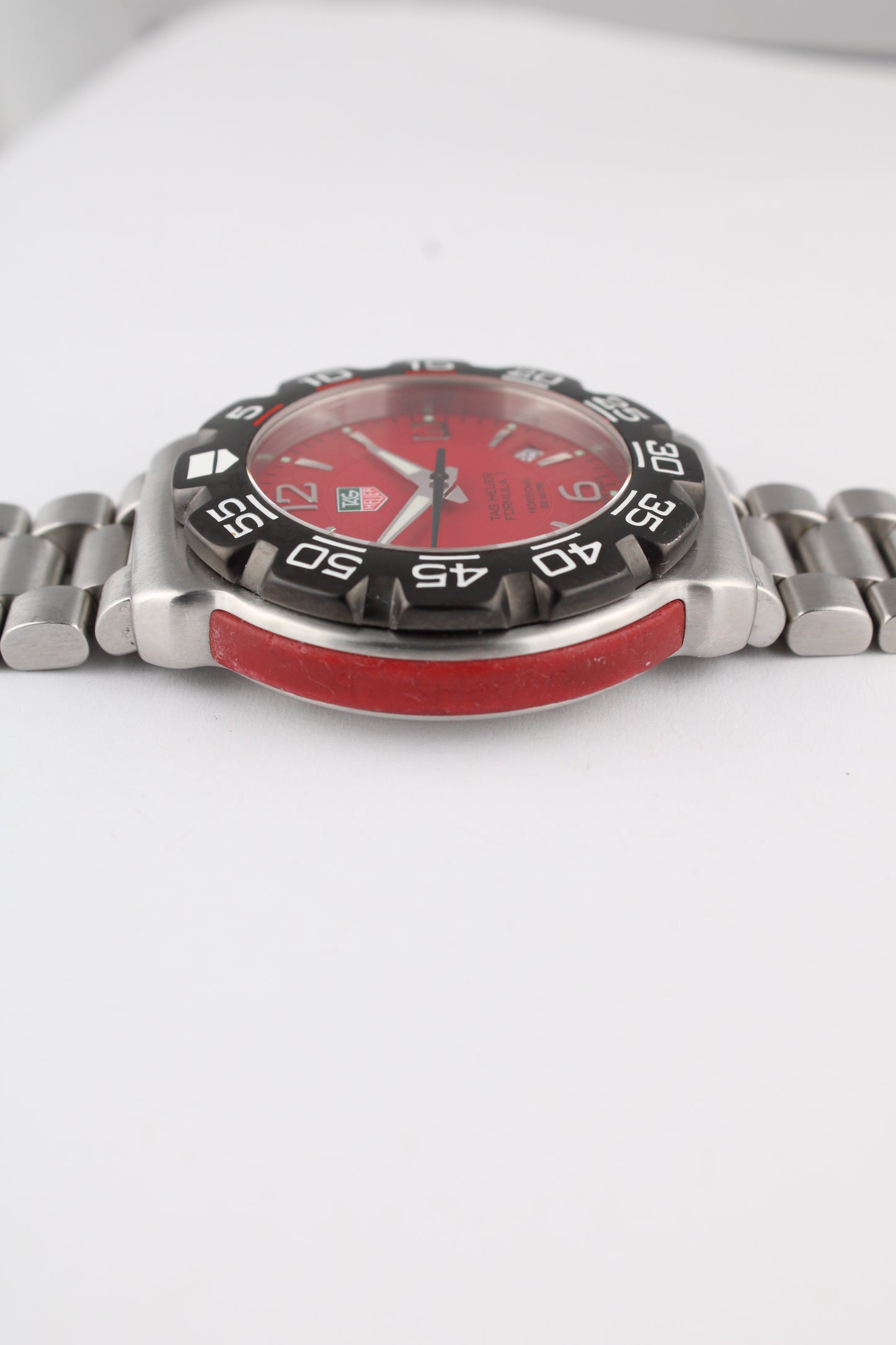 TAG Heuer Formula 1 - WAC1113-0 - Red Dial