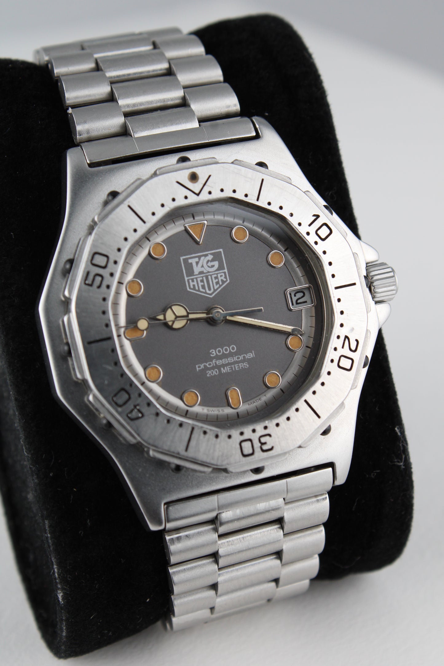 TAG Heuer 3000 Series 932.206 - Full Size