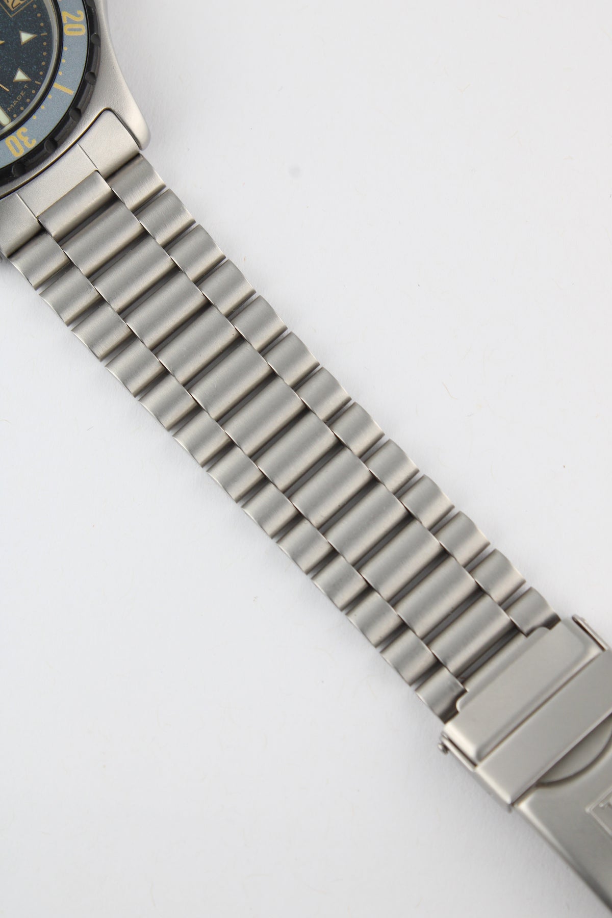 TAG Heuer 2000 Series 972.613 - New Old Stock
