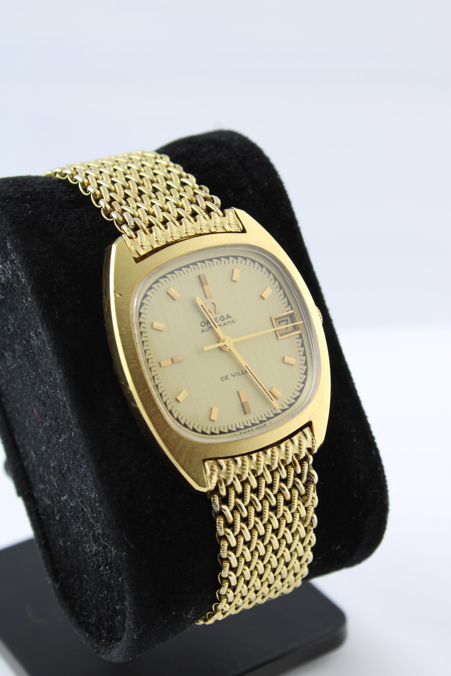 Omega De Ville Automatic 162.045 Rare Dial