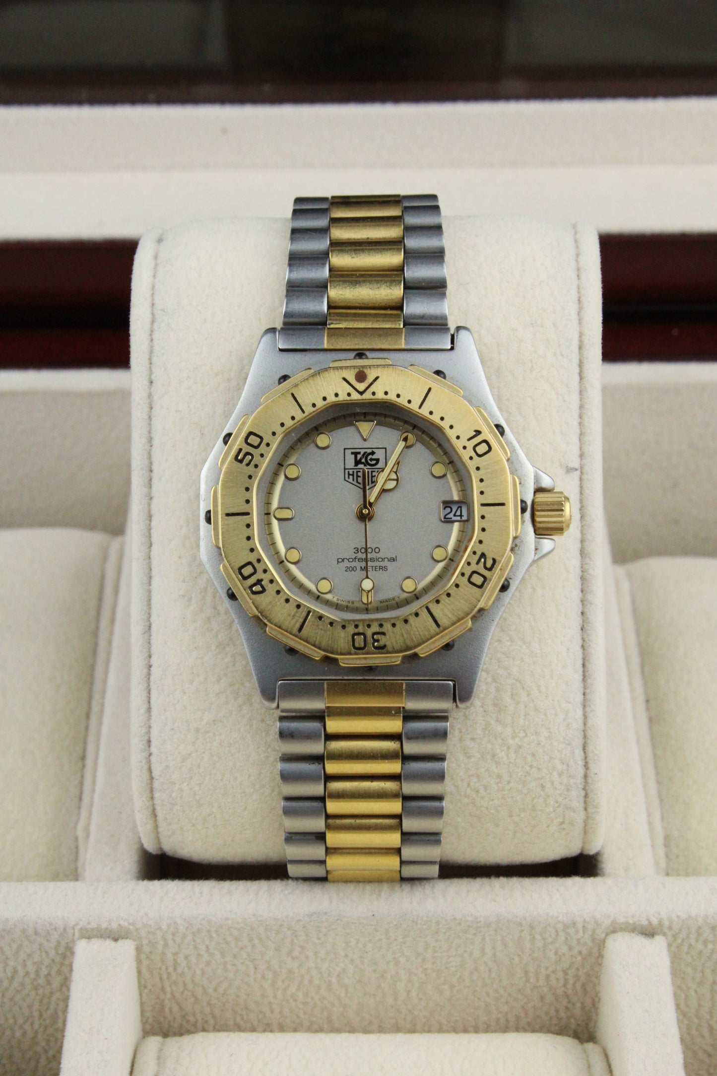 TAG Heuer 3000 Series 934.213