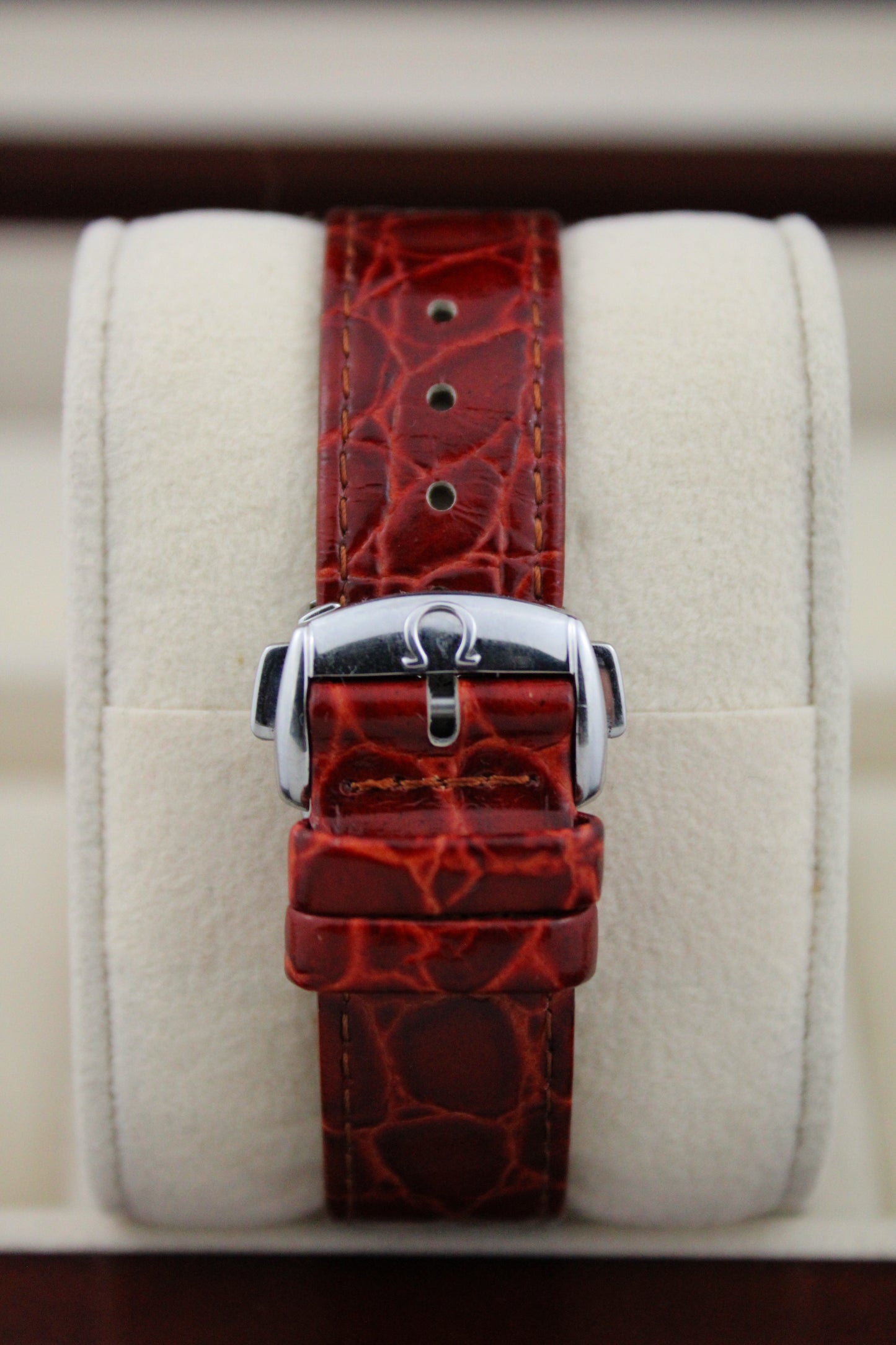 Omega Speedmaster Mother of Pearl 3802.70.56