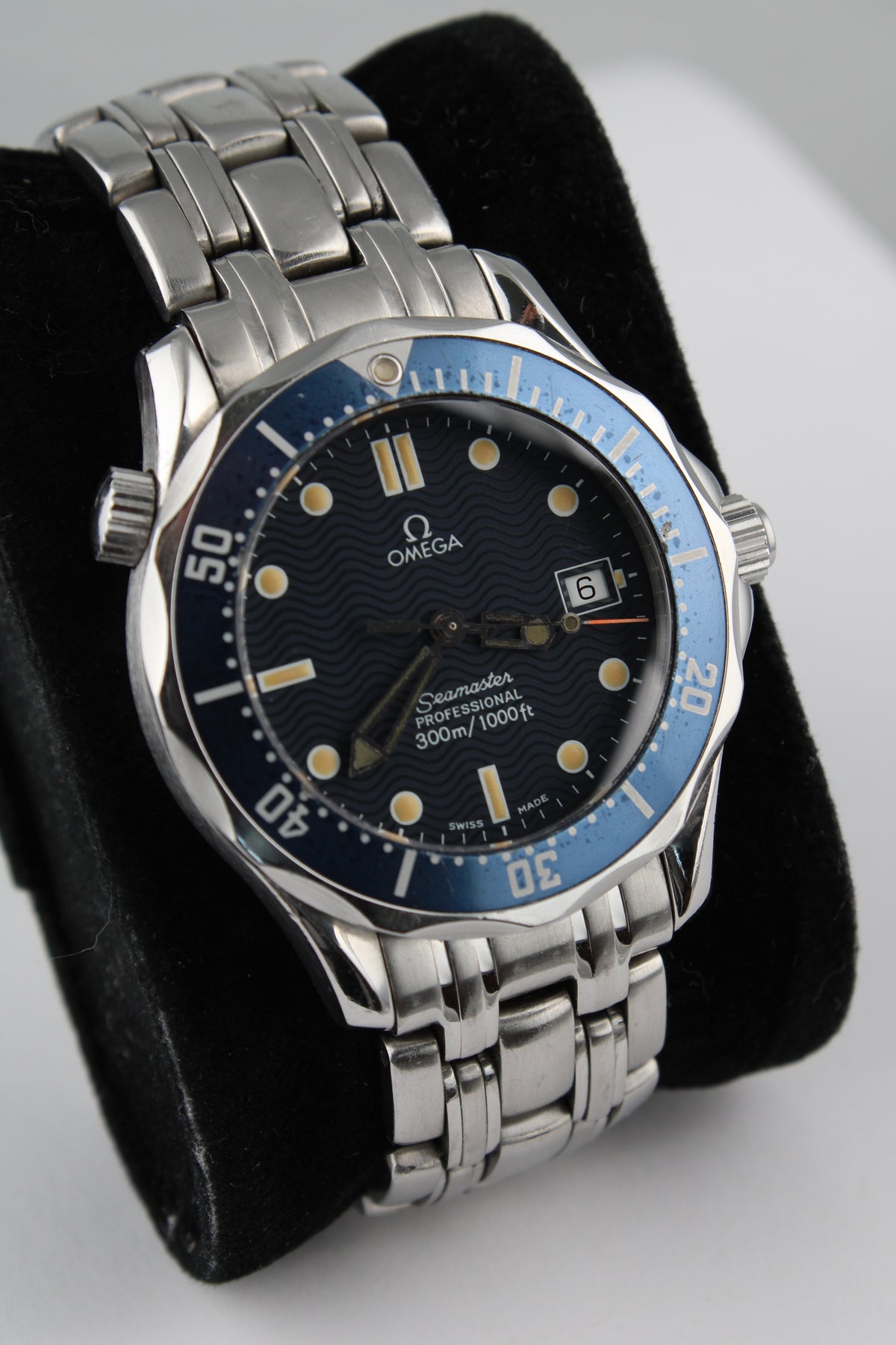 Omega Seamaster 300m 2561.80