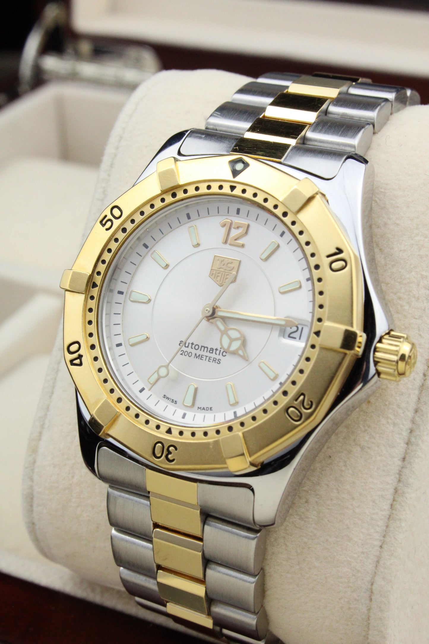 TAG Heuer 2000 Series Automatic WK2121