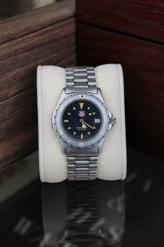 TAG Heuer 2000 Series Moondust 972.613