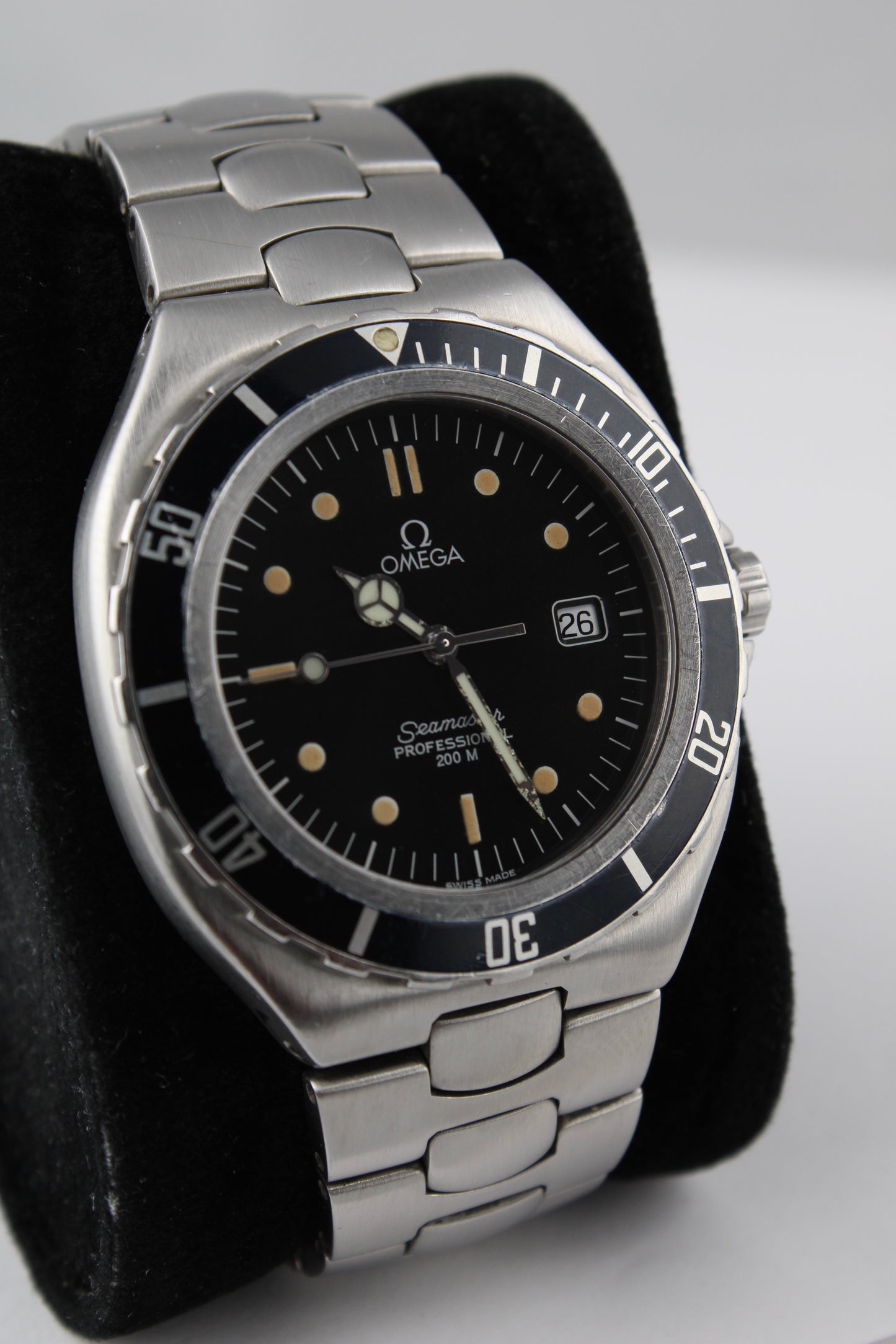 Omega ‘Jumbo Pre Bond’ Seamaster 200m - 396.1041 - Rare Mercedes Hand