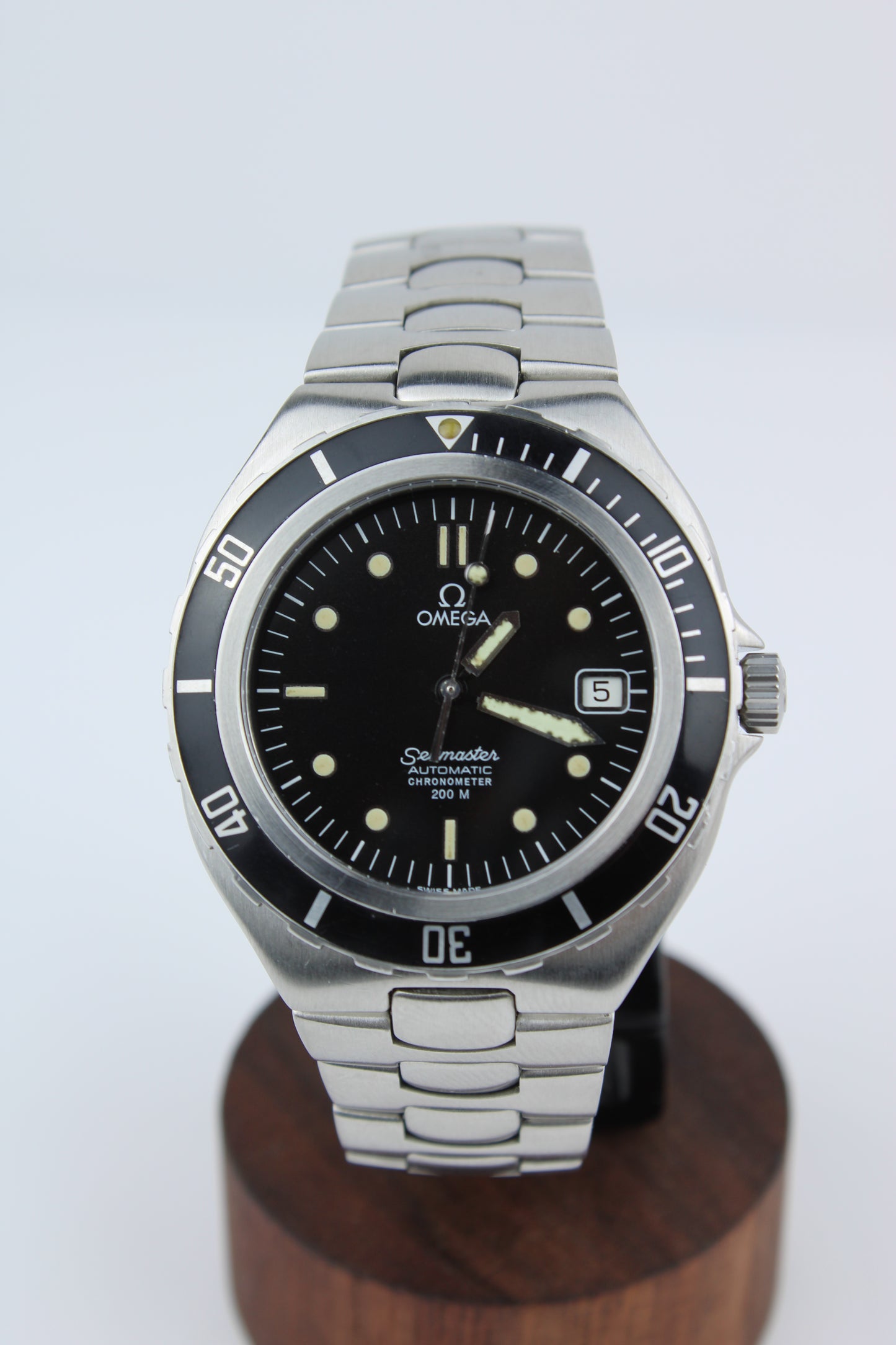 Omega ‘Pre Bond’ Seamaster 200m Automatic Fullsize 368.1061