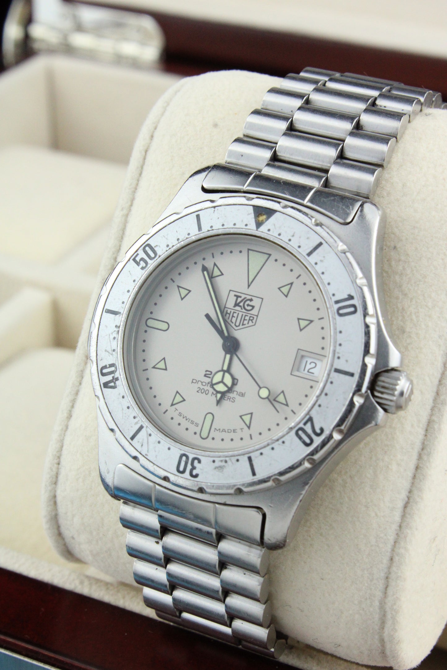 TAG Heuer 2000 Series 972.006 Full Size