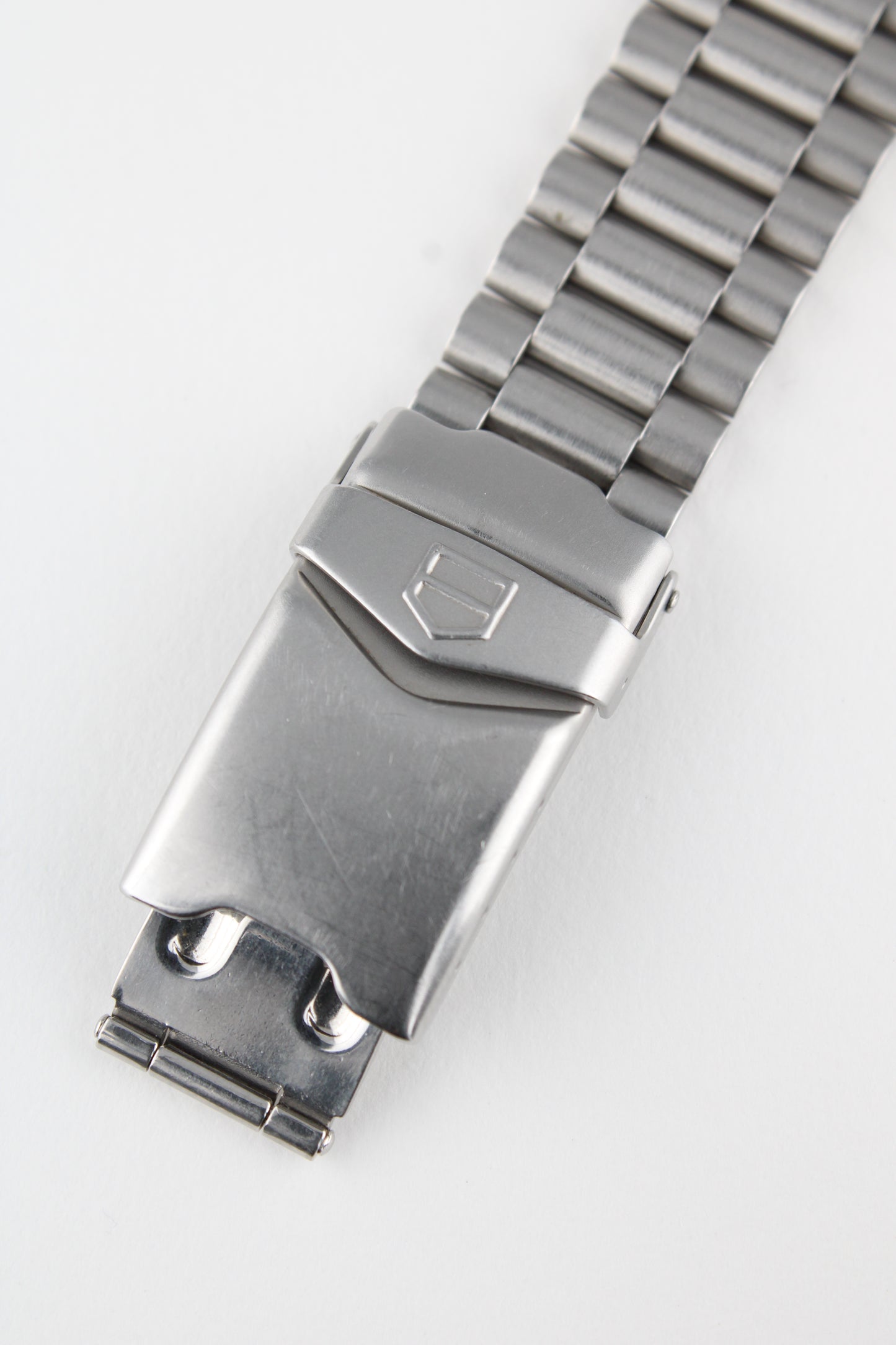 TAG Heuer 3000 Series 932.213 - Midsize