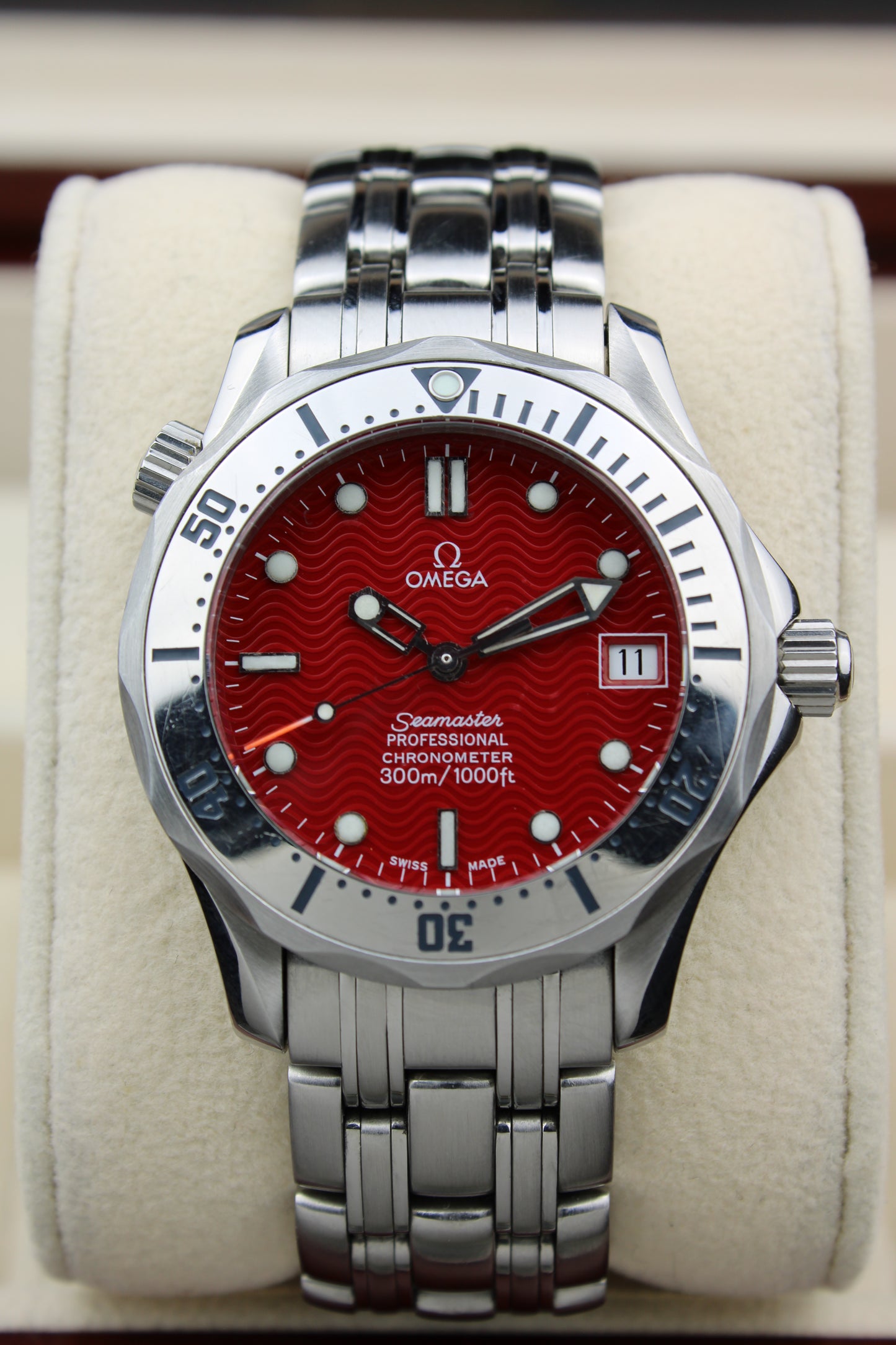 Omega Seamaster 300m Marui Edition 2552.61 (1 of 1000)