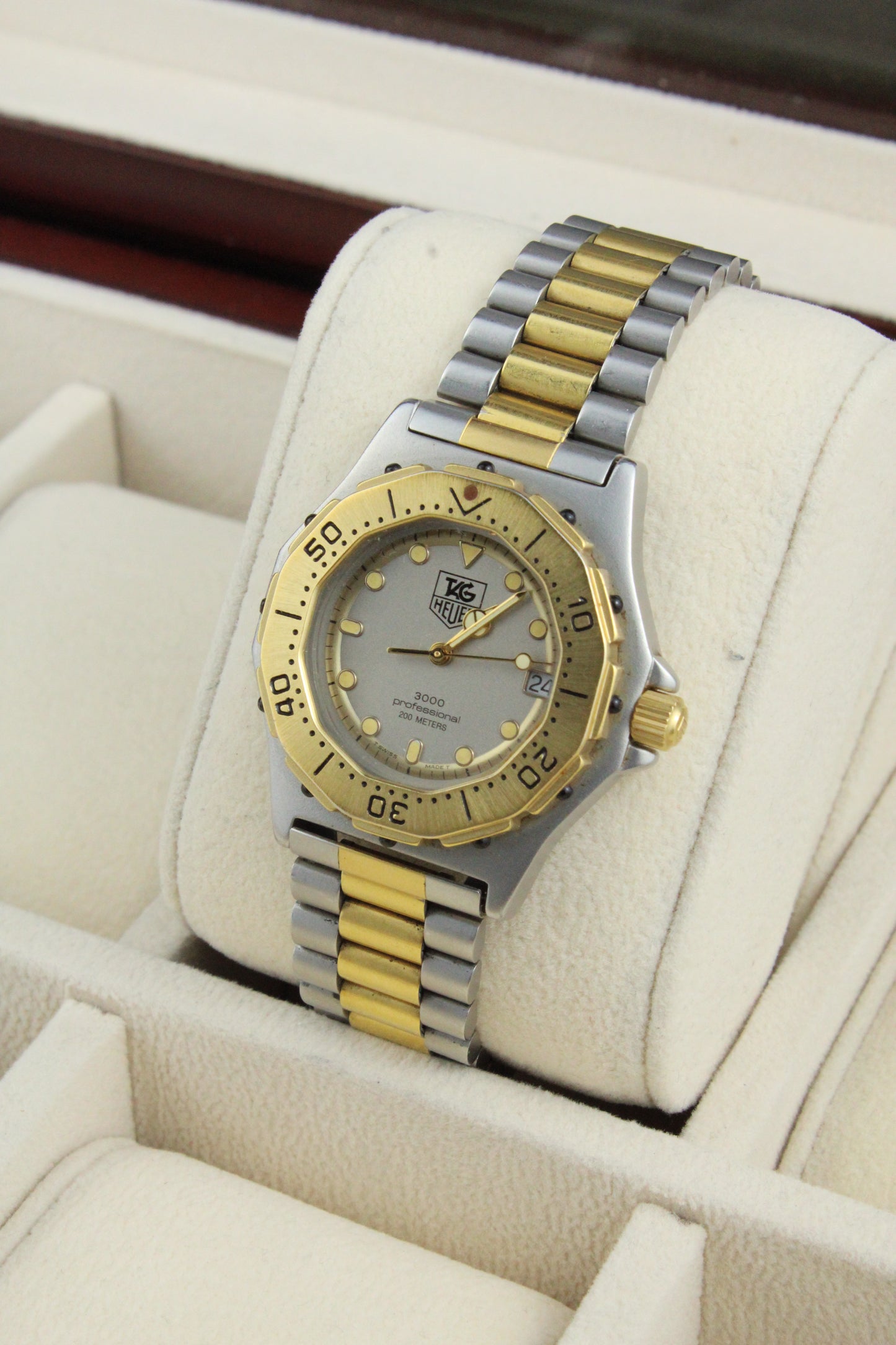 TAG Heuer 3000 Series 934.213
