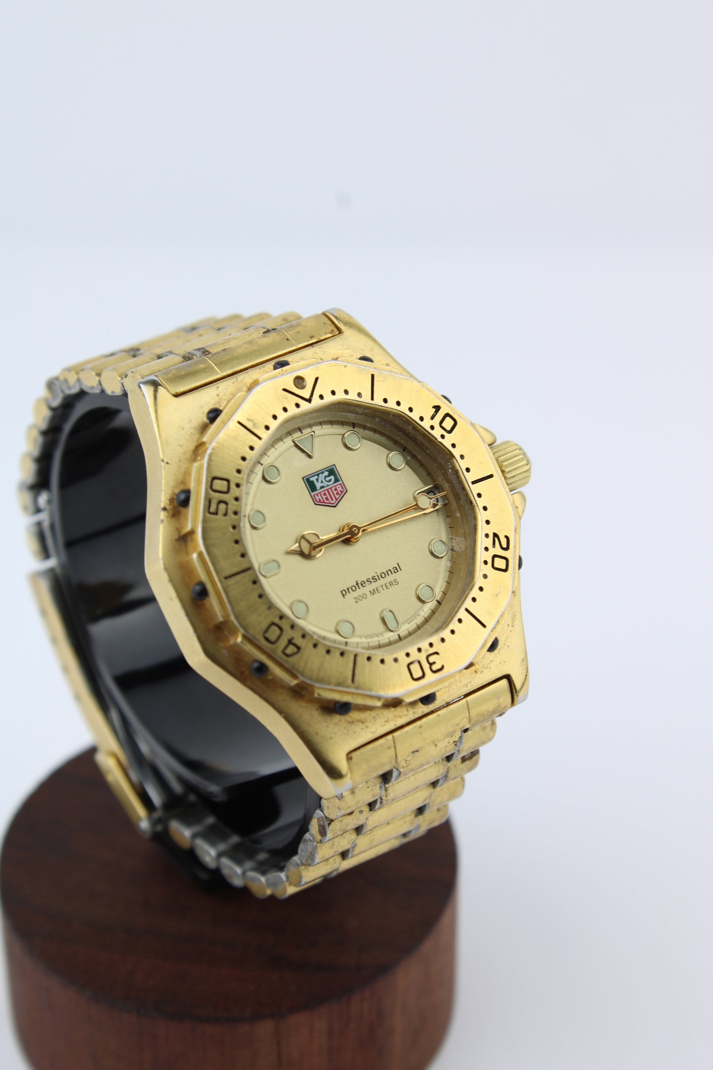 TAG Heuer 3000 Series Midsized 934.413