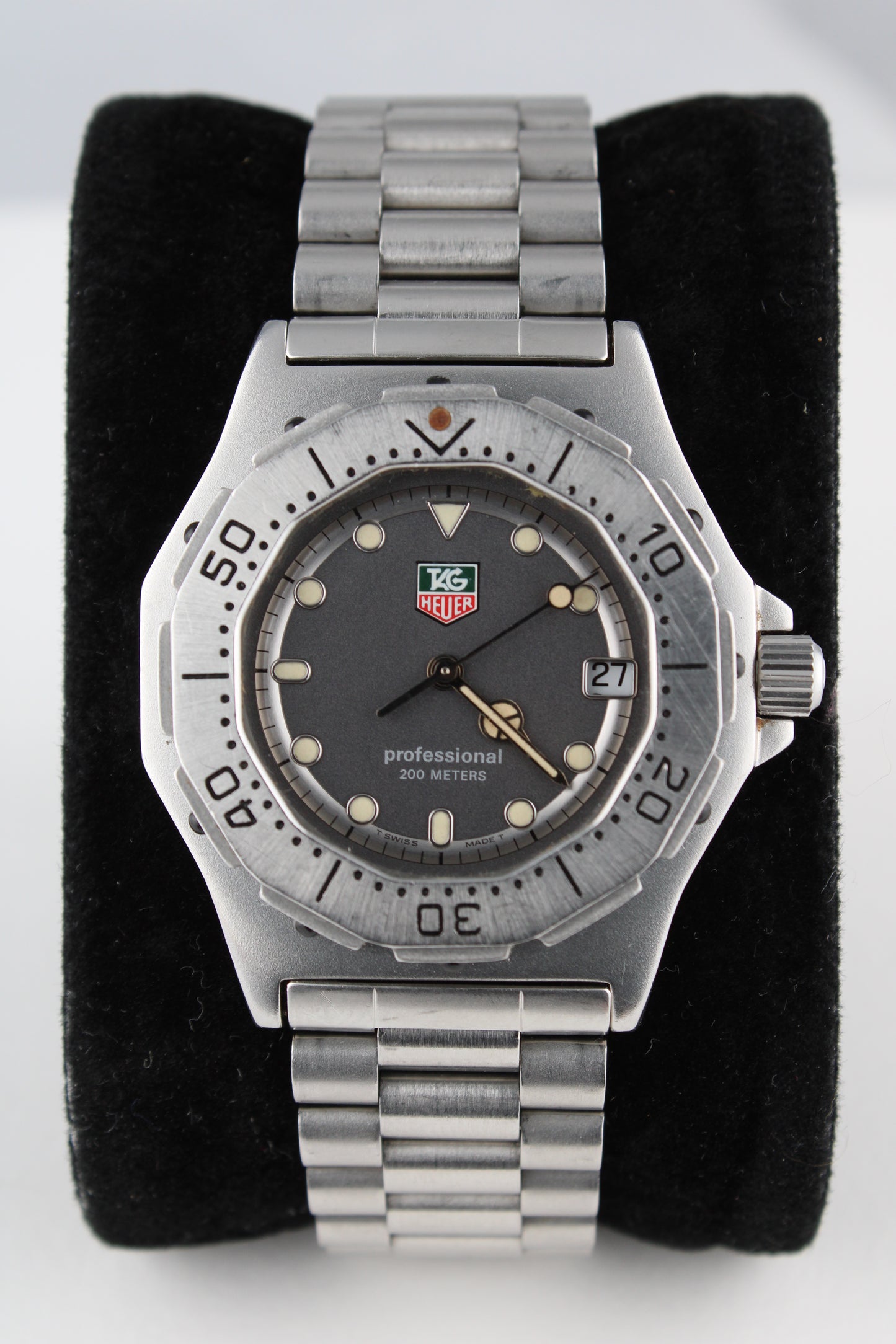 TAG Heuer 3000 Series 932.213 - Midsize