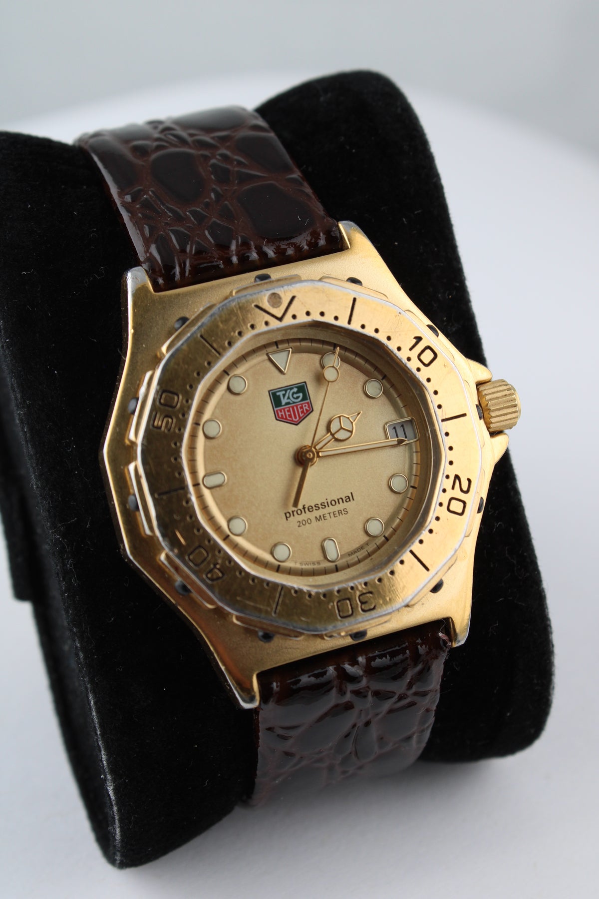 TAG Heuer 3000 Series 937.413 - Coloured Logo