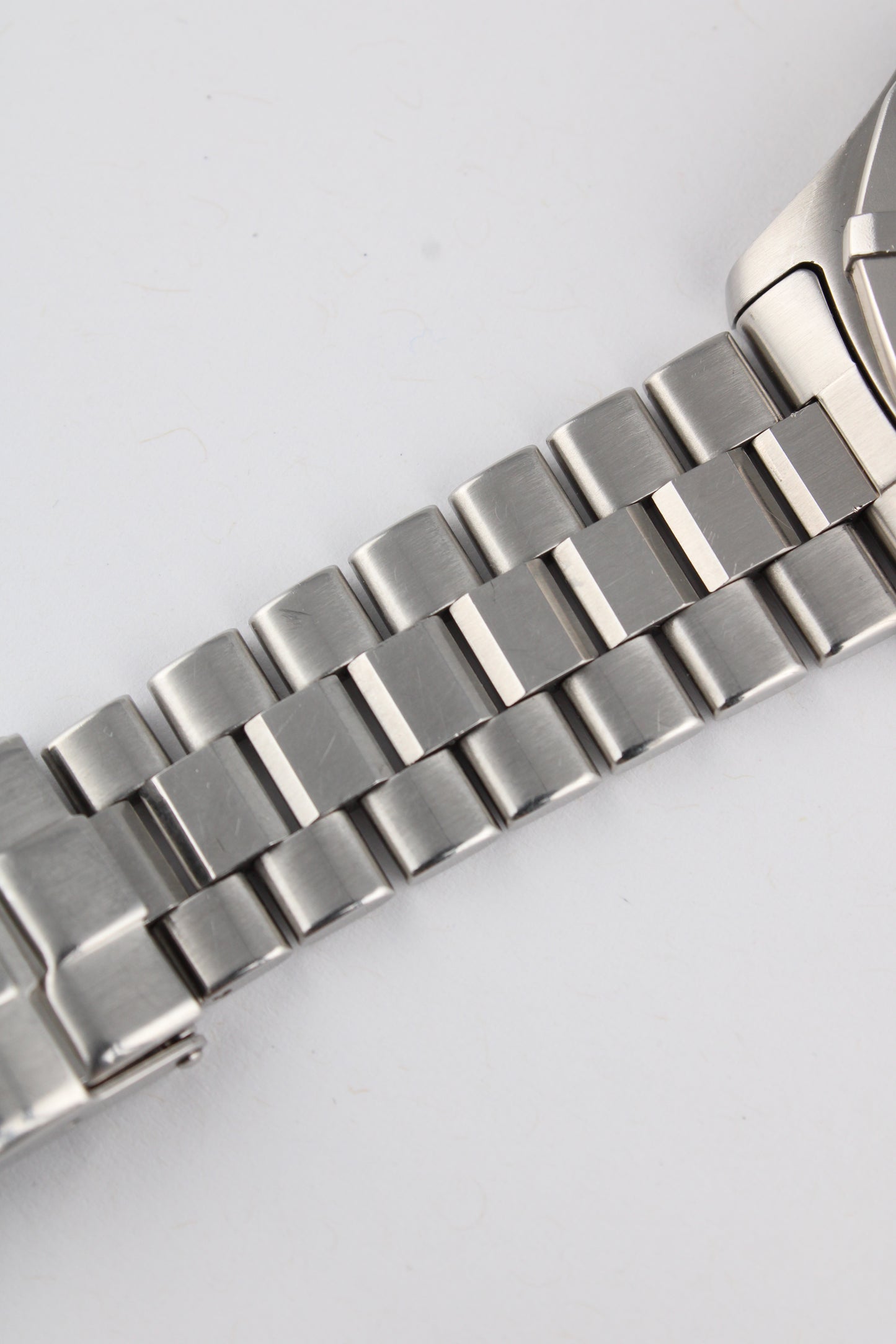 TAG Heuer 2000 Series - WK1110-1