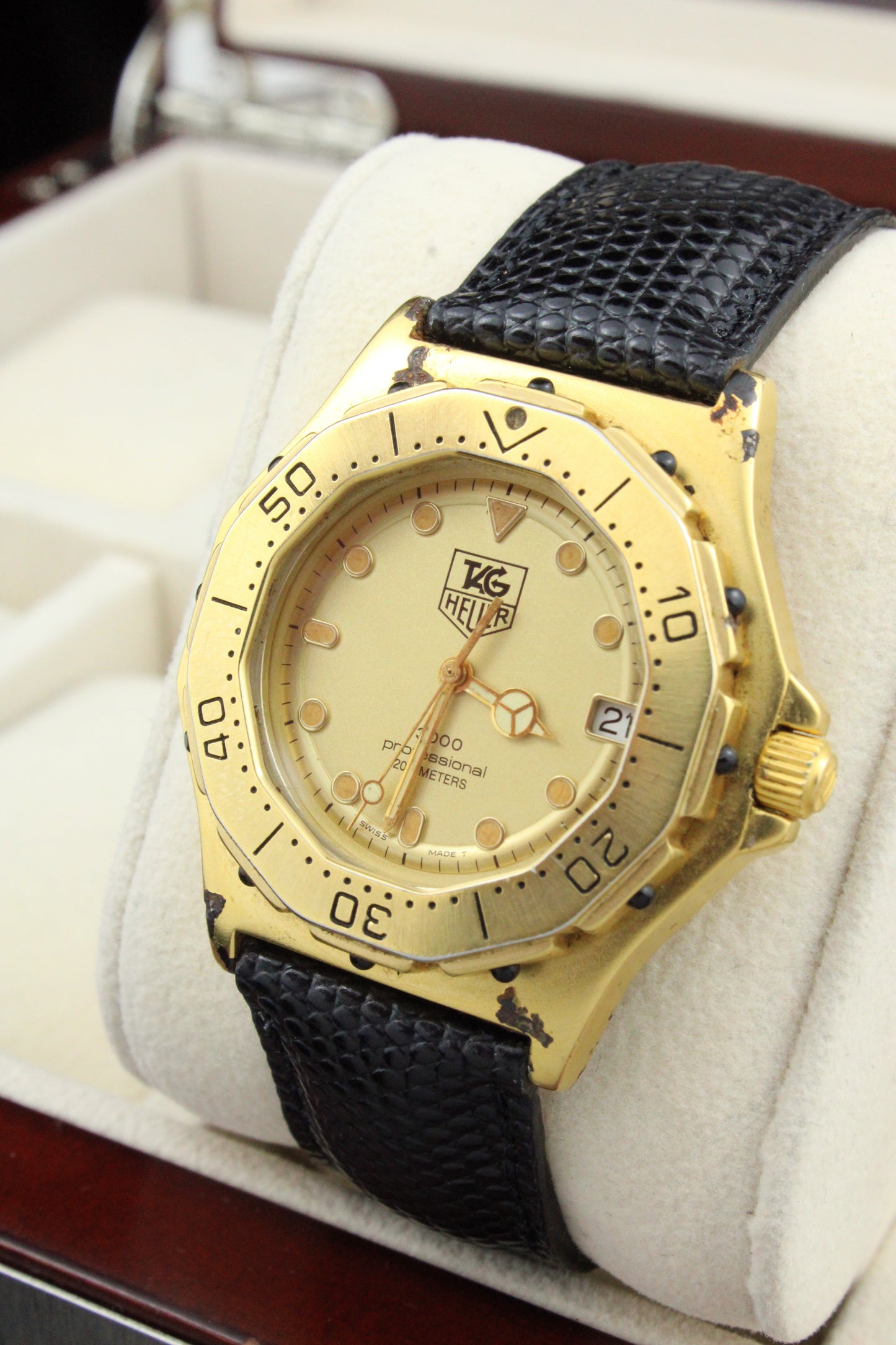 TAG Heuer 3000 Series 937.406 Full Size Gold Plated