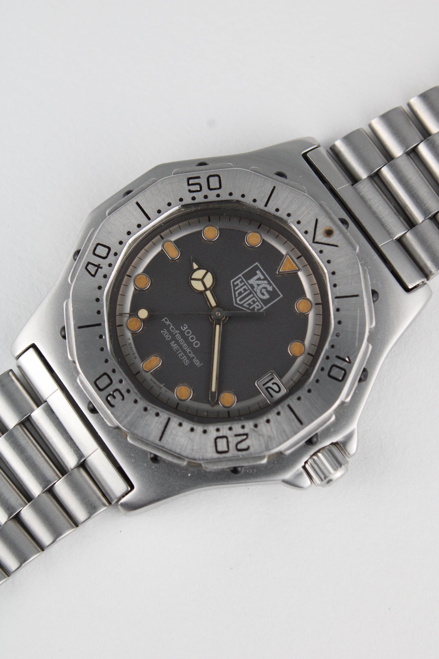 TAG Heuer 3000 Series 932.206 - Full Size