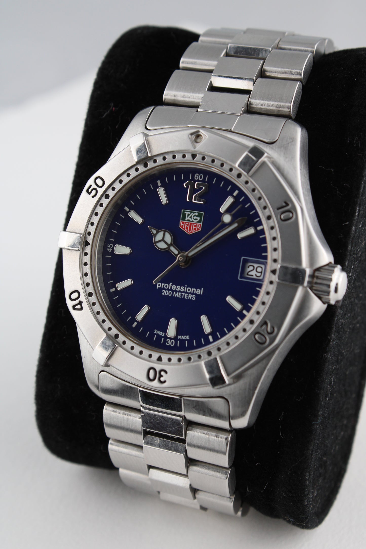 TAG Heuer 2000 Series WK1113-1