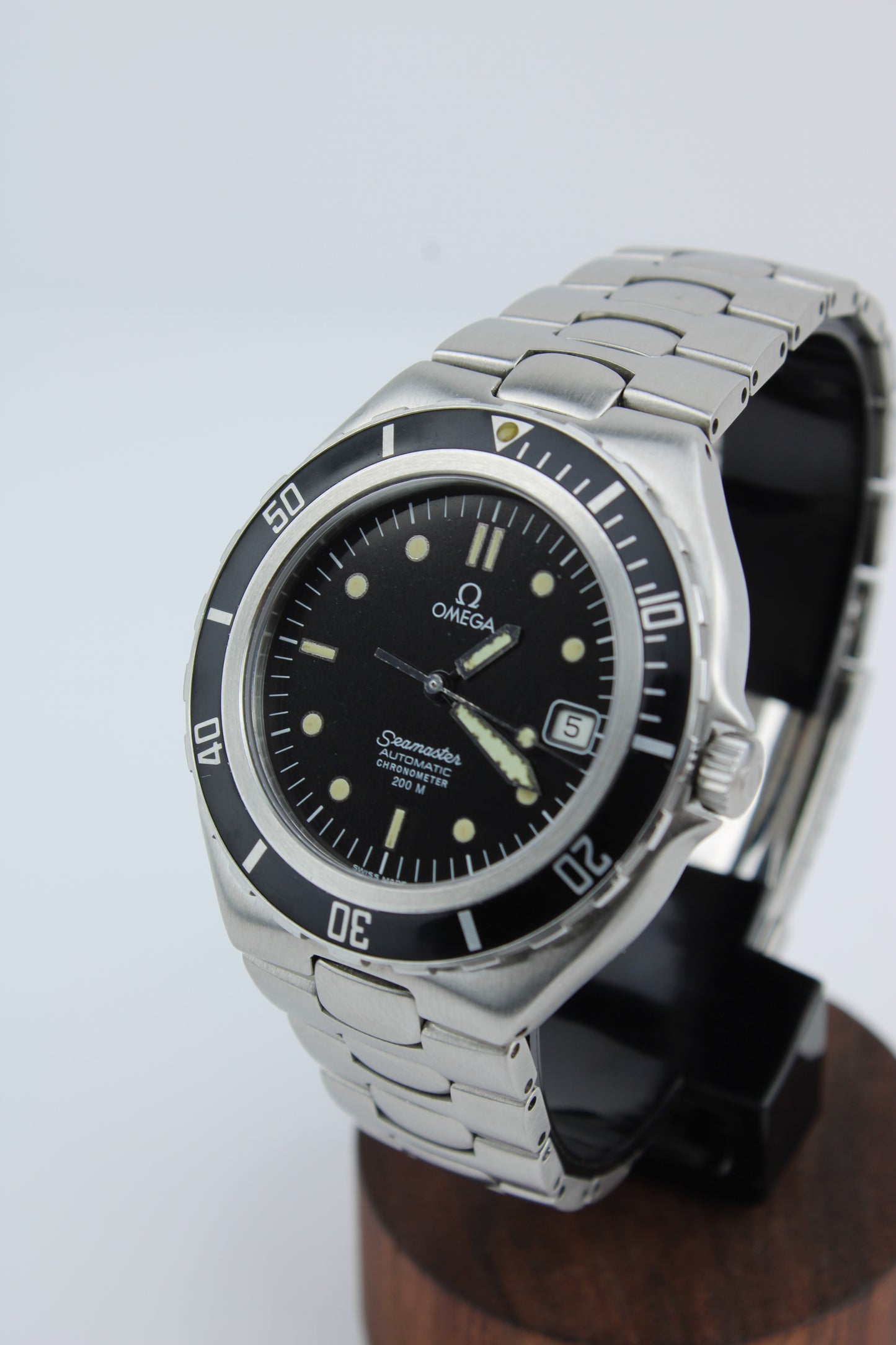 Omega ‘Pre Bond’ Seamaster 200m Automatic Fullsize 368.1061