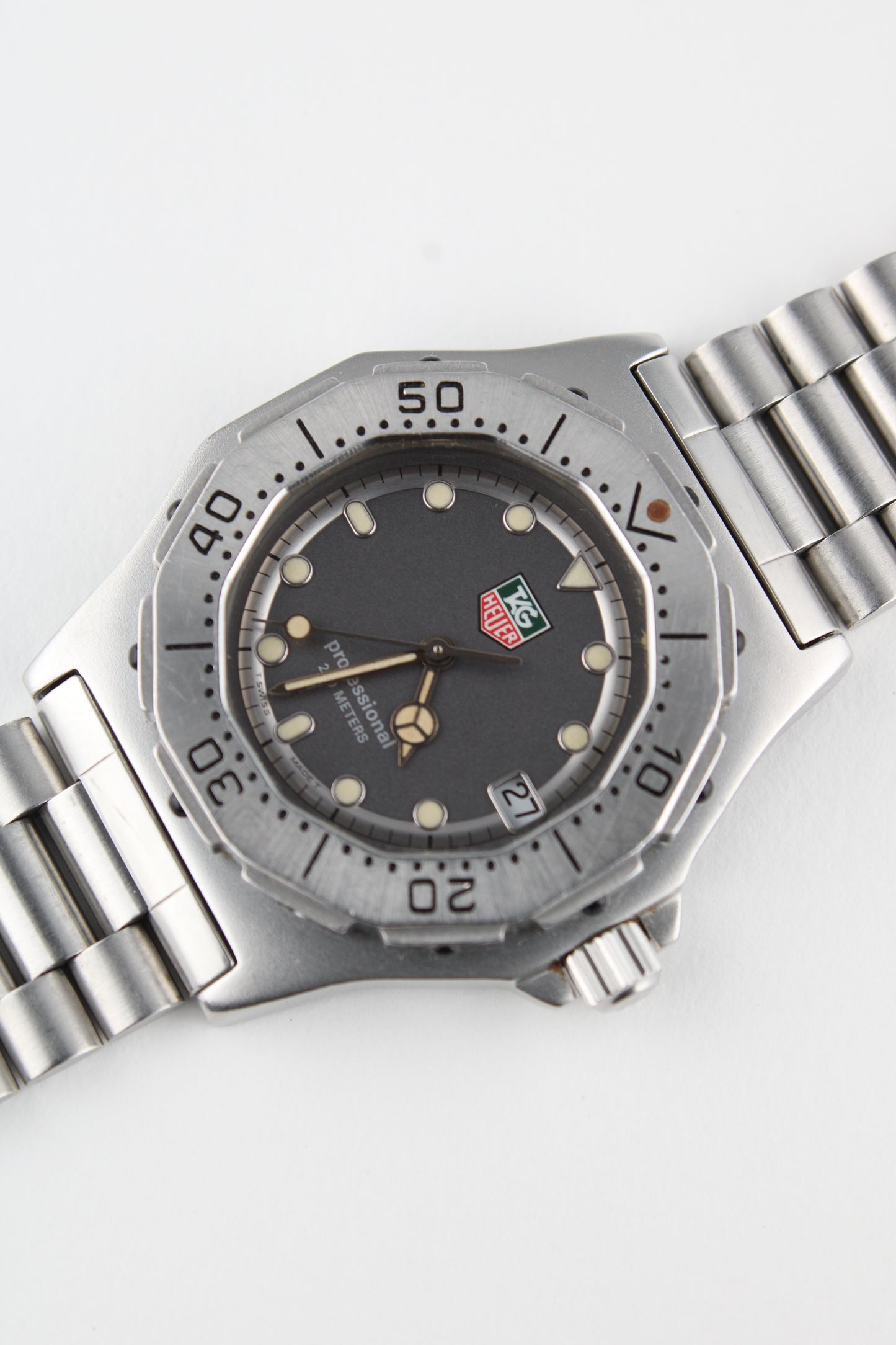 TAG Heuer 3000 Series 932.213 - Midsize