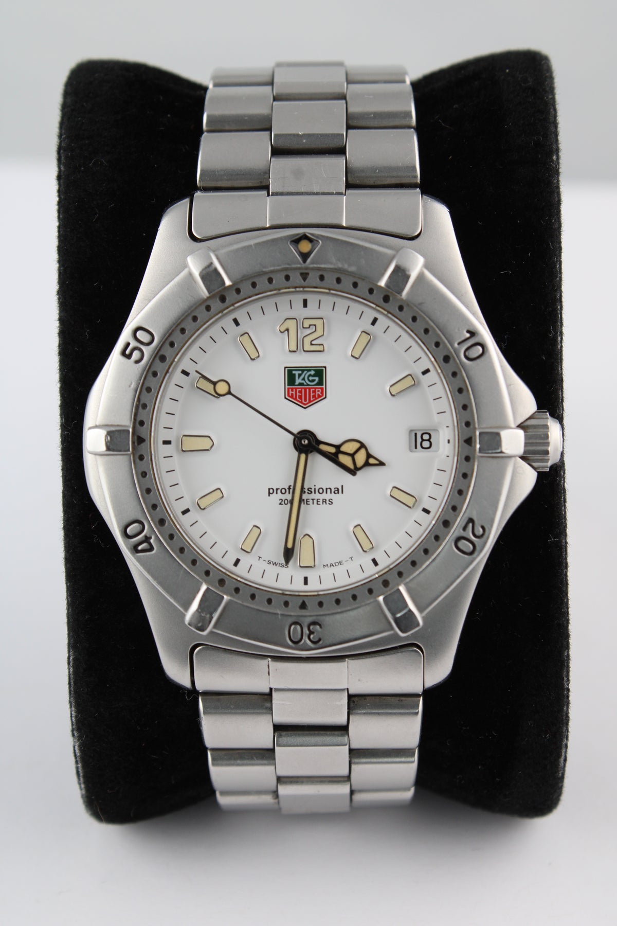 TAG Heuer 2000 Series WK1111