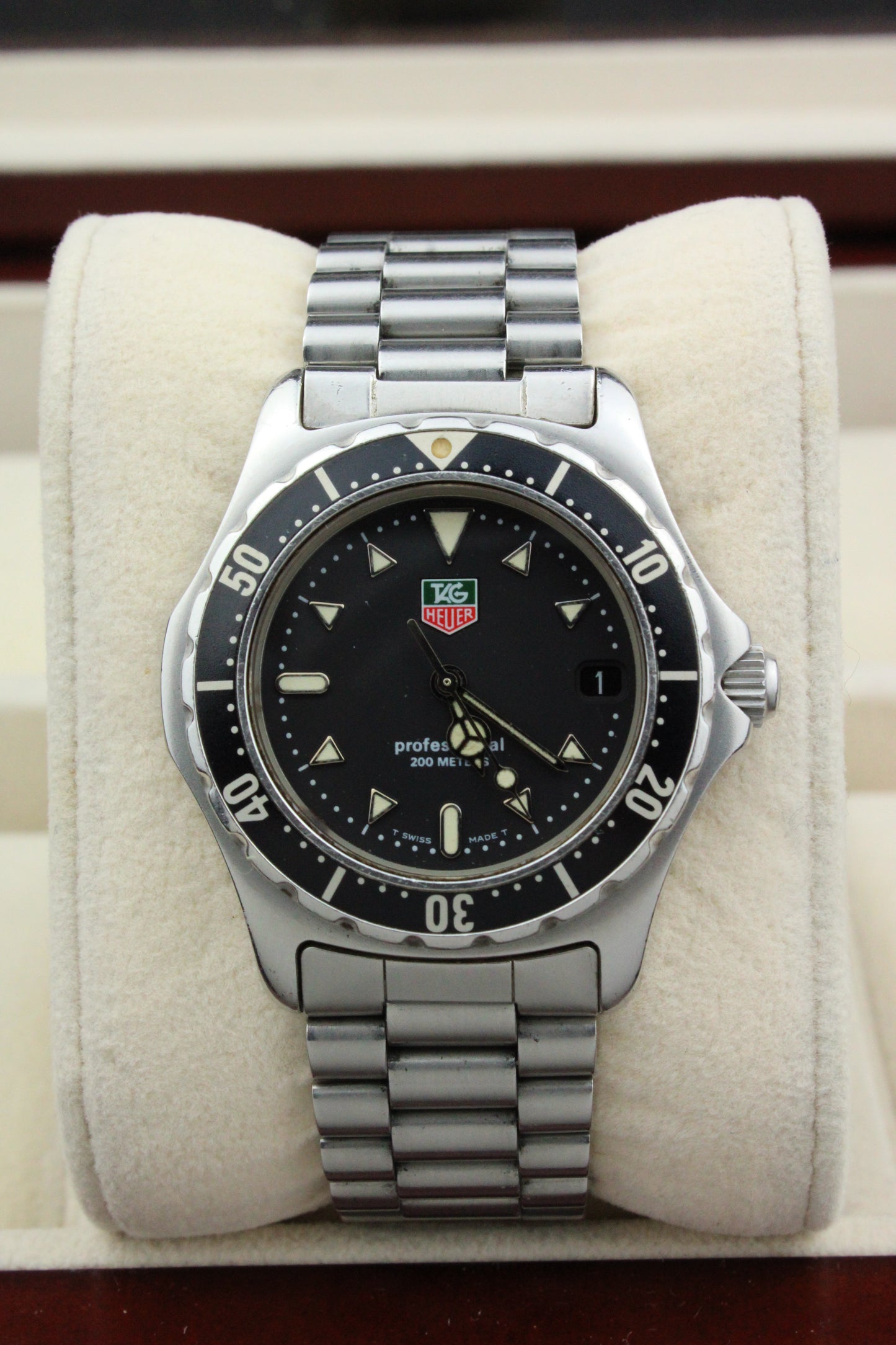 TAG Heuer 2000 Series WE1214-R-2