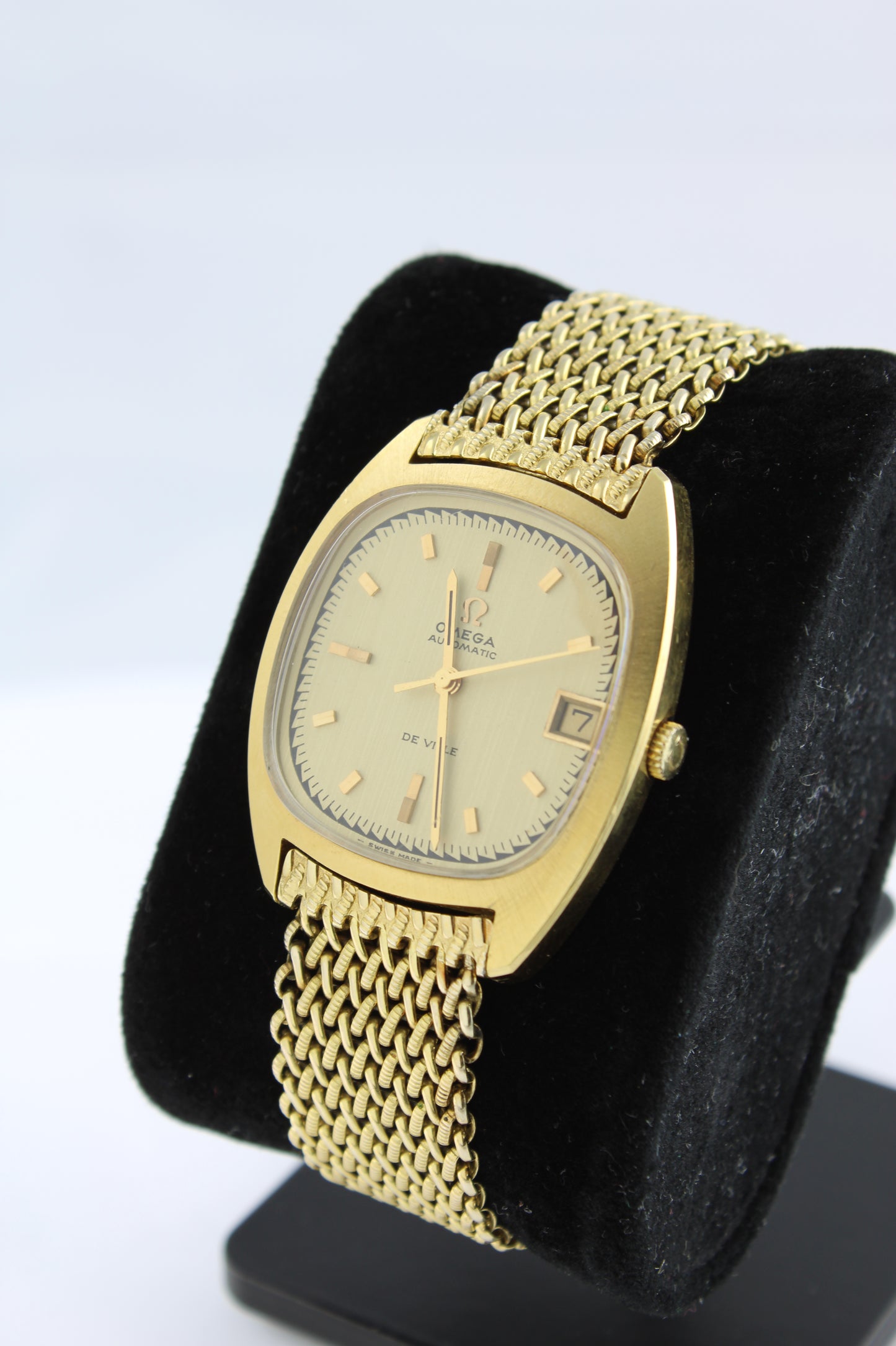 Omega De Ville Automatic 162.045 Rare Dial