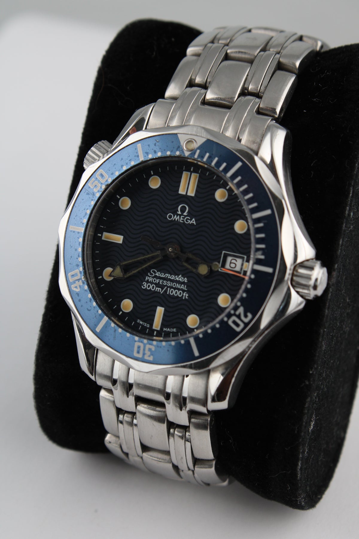 Omega Seamaster 300m 2561.80