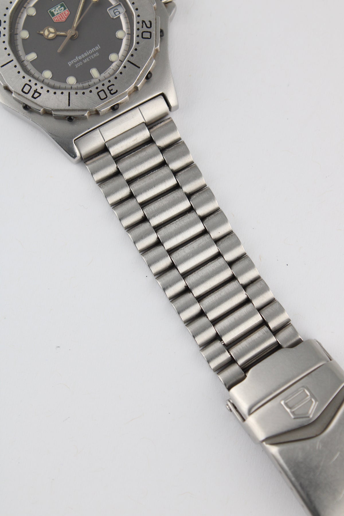TAG Heuer 3000 Series 932.213