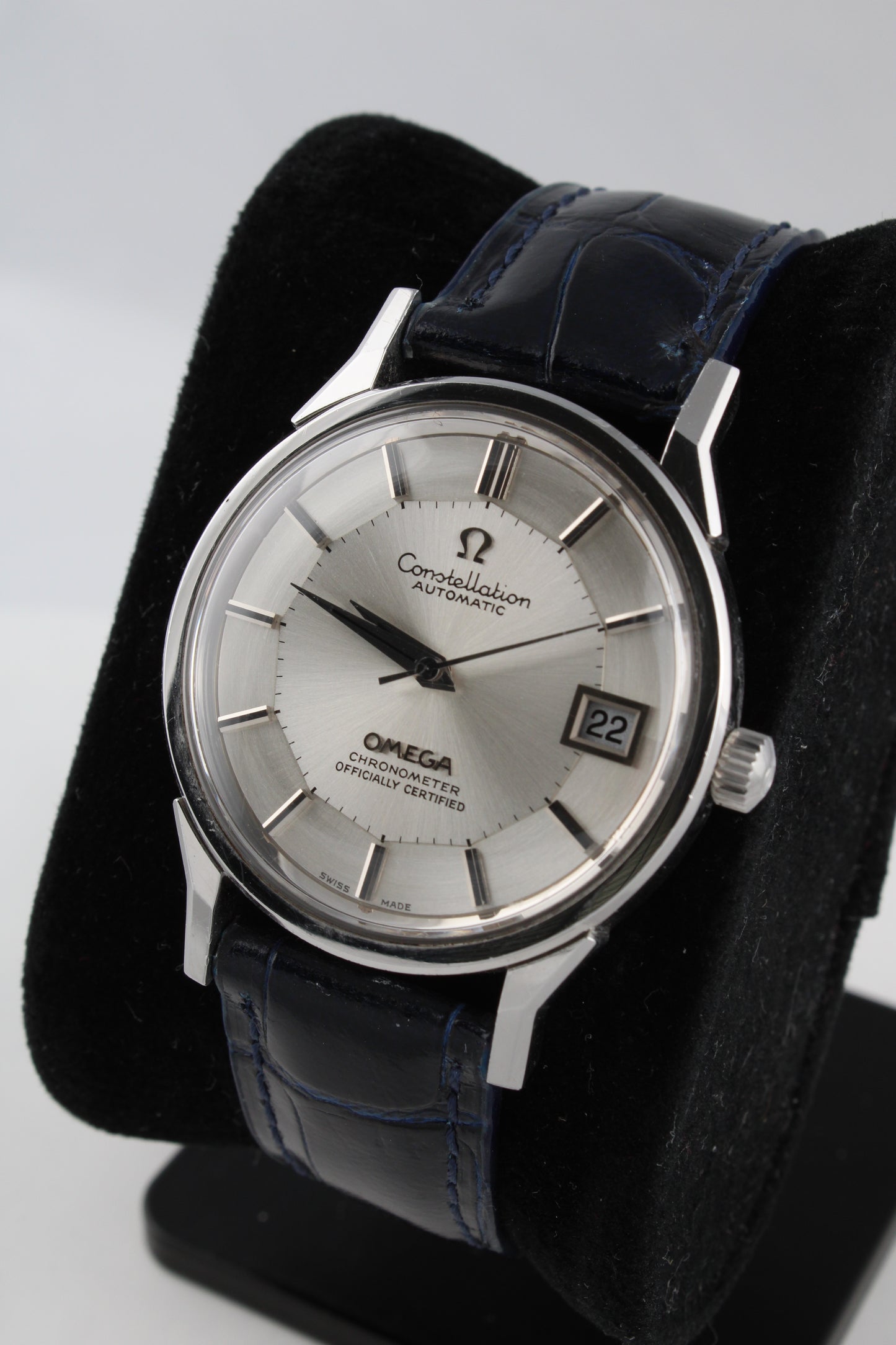 Omega ‘Pie Pan’ Constellation 168.0065 - Dog Leg Lugs