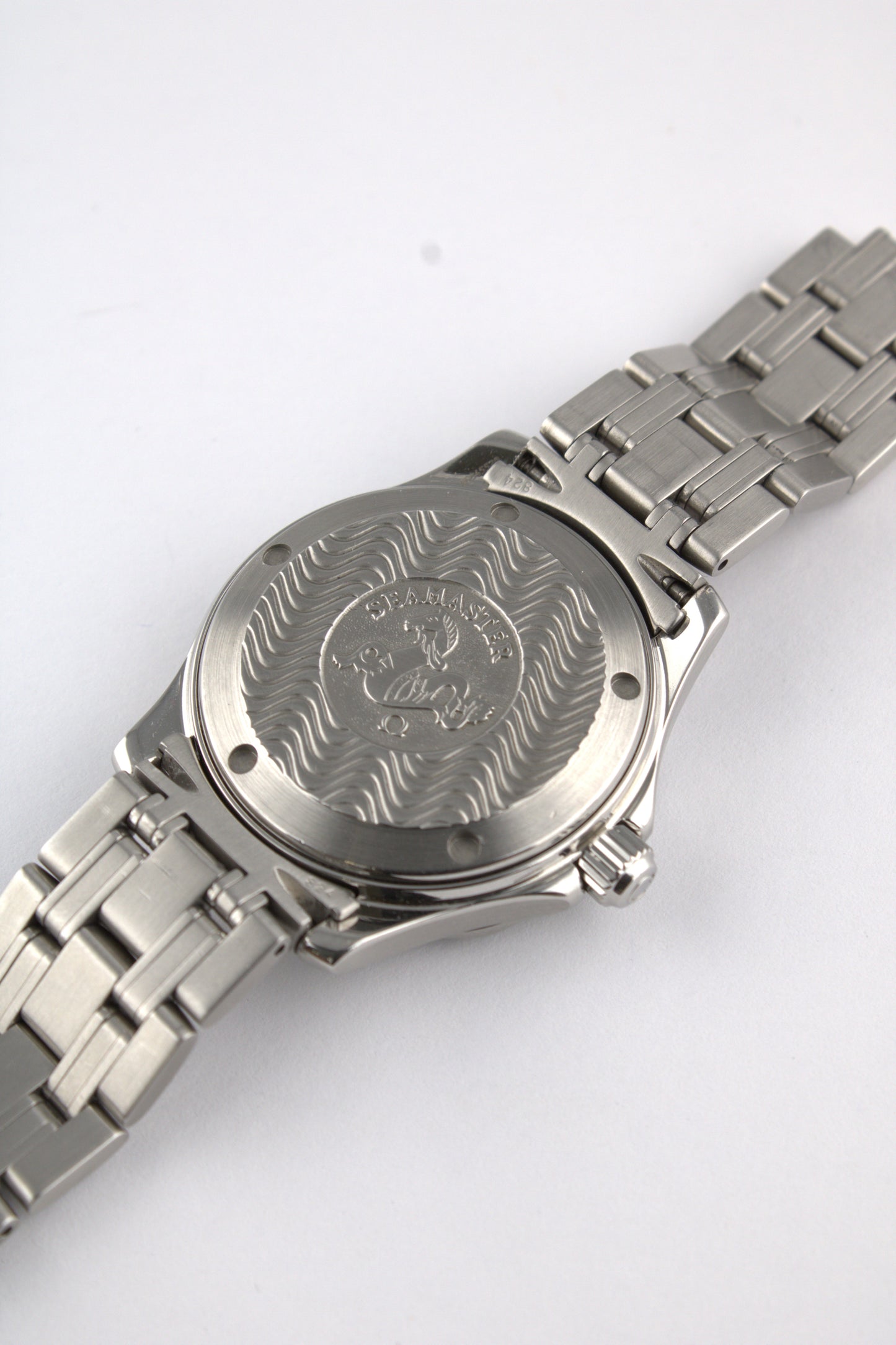 Omega Seamaster 300m Mother Of Pearl - 2050.71 - Limited