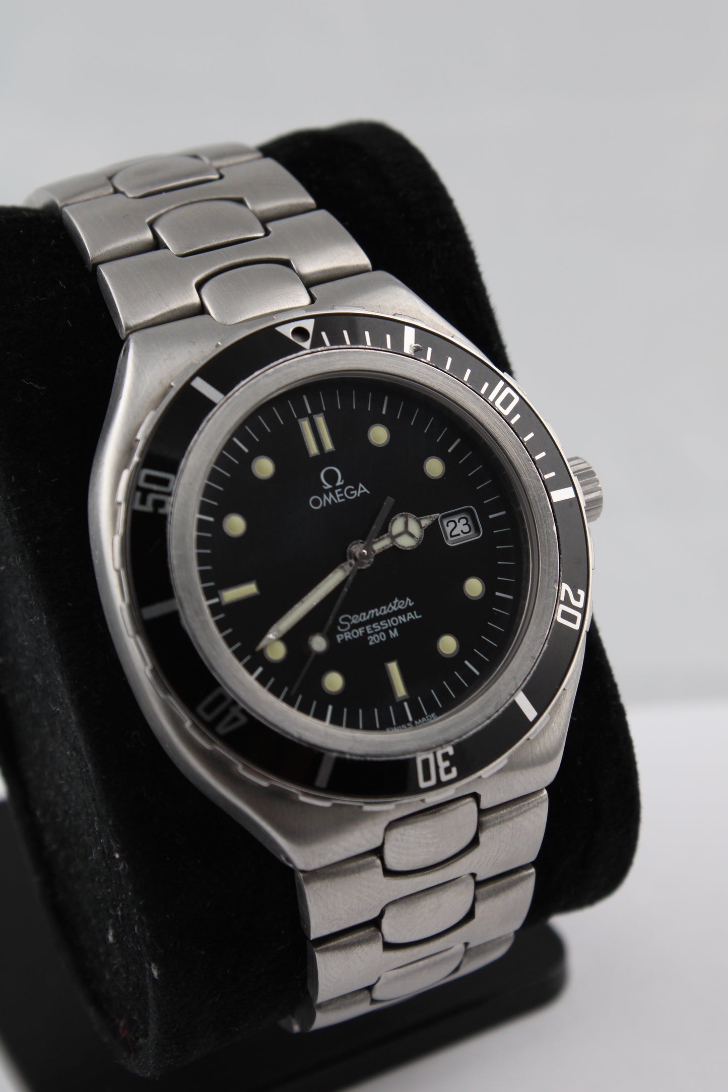 Omega 'Pre Bond' 'Jumbo' Seamaster 200m - 396.1041