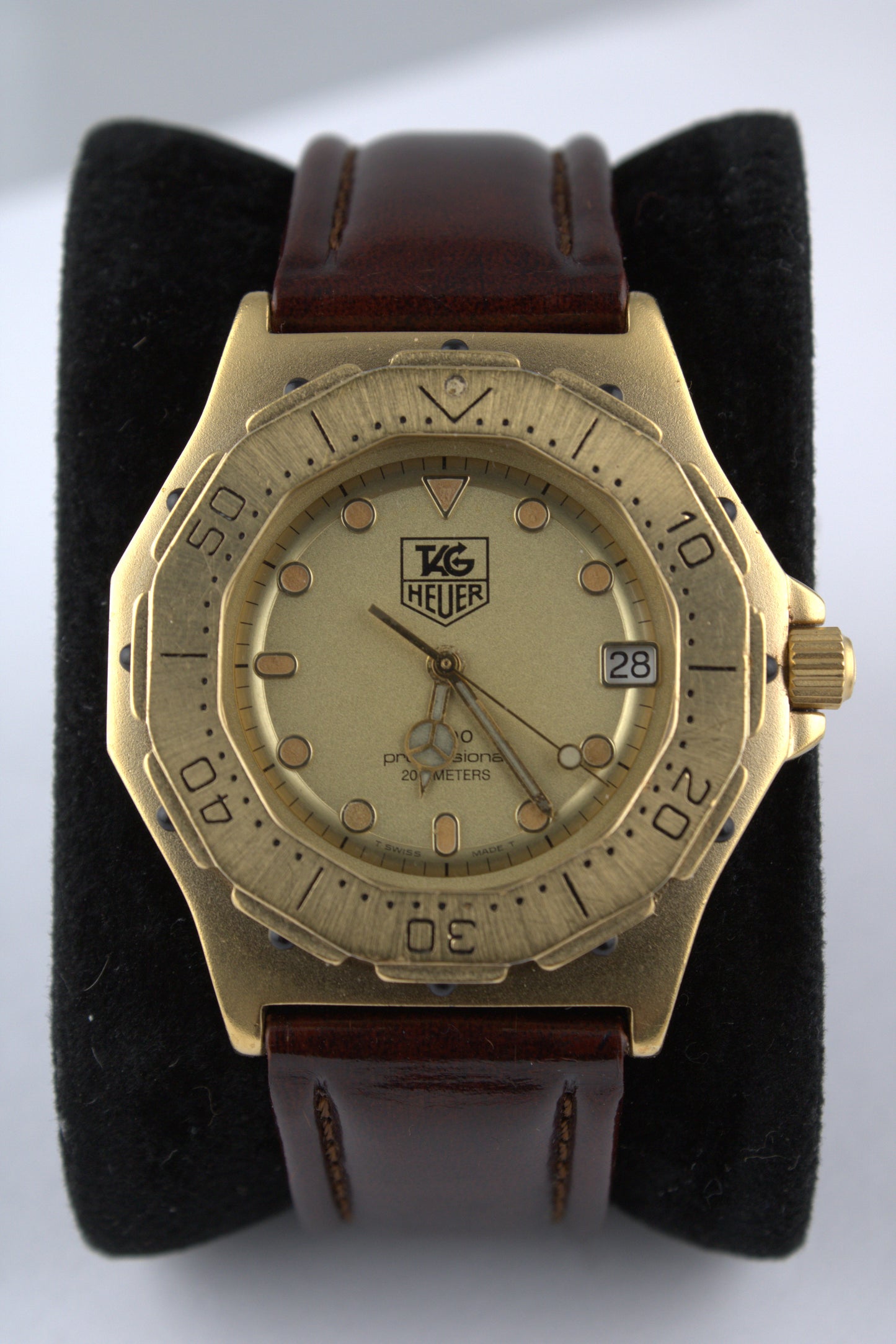 TAG Heuer 3000 Series - 934.406