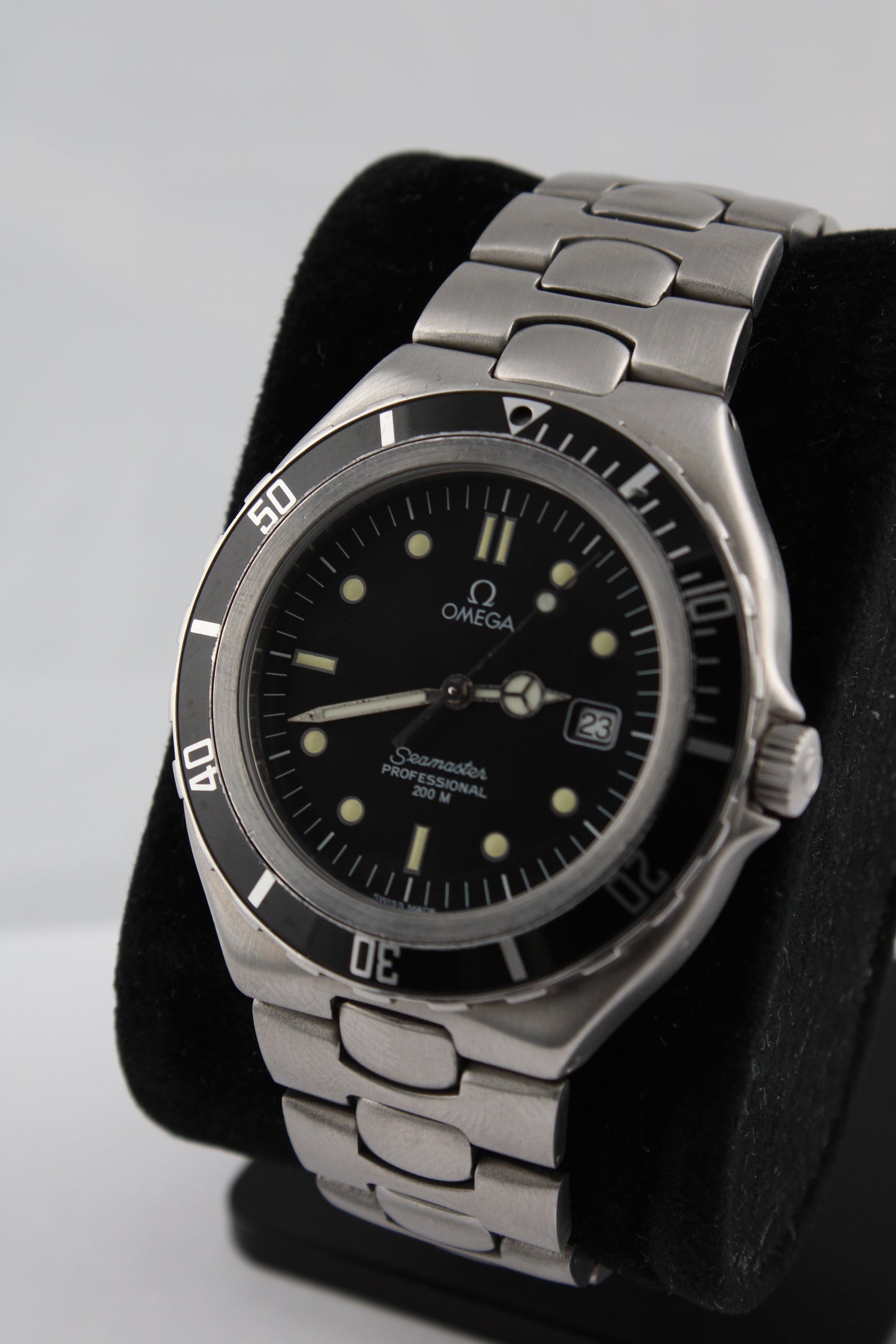 Omega 'Pre Bond' 'Jumbo' Seamaster 200m - 396.1041