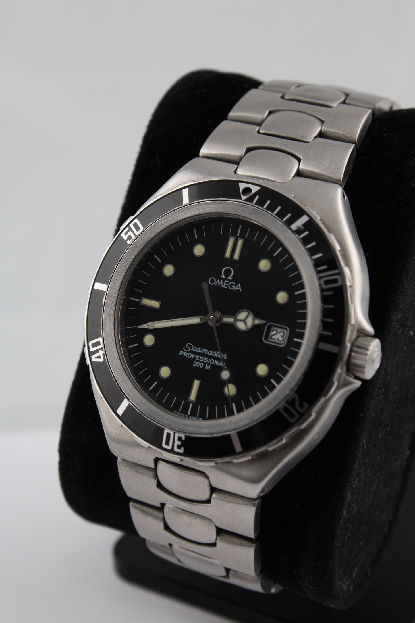 Omega 'Pre Bond' 'Jumbo' Seamaster 200m - 396.1041