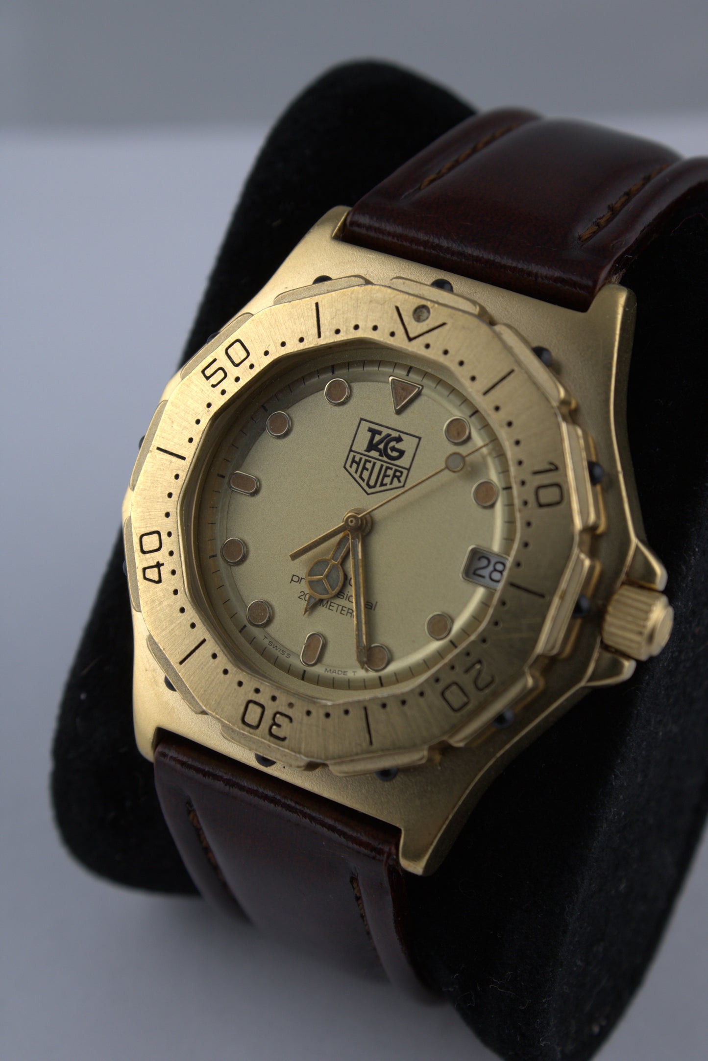 TAG Heuer 3000 Series - 934.406