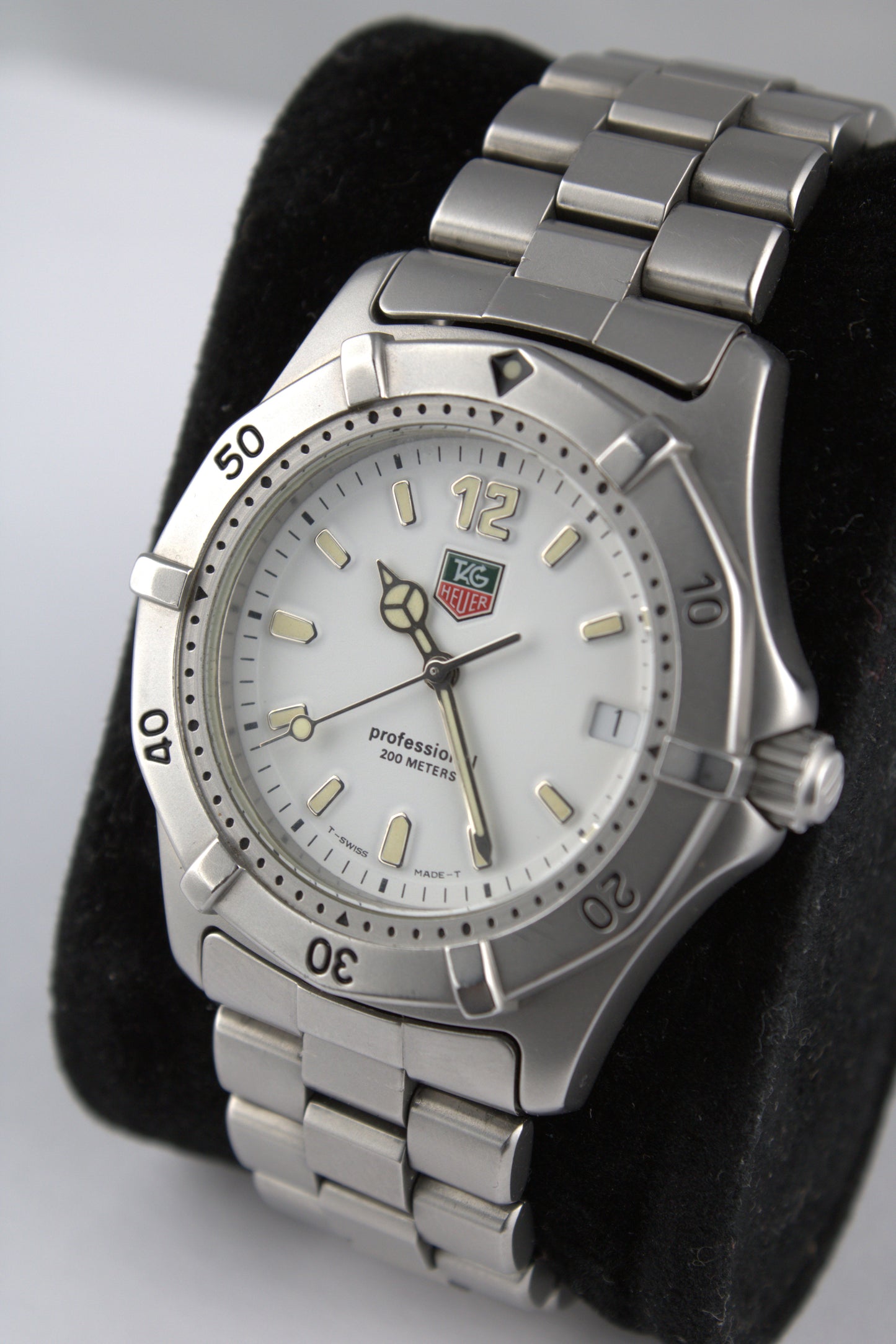 Tag Heuer 2000 Series - WK1111