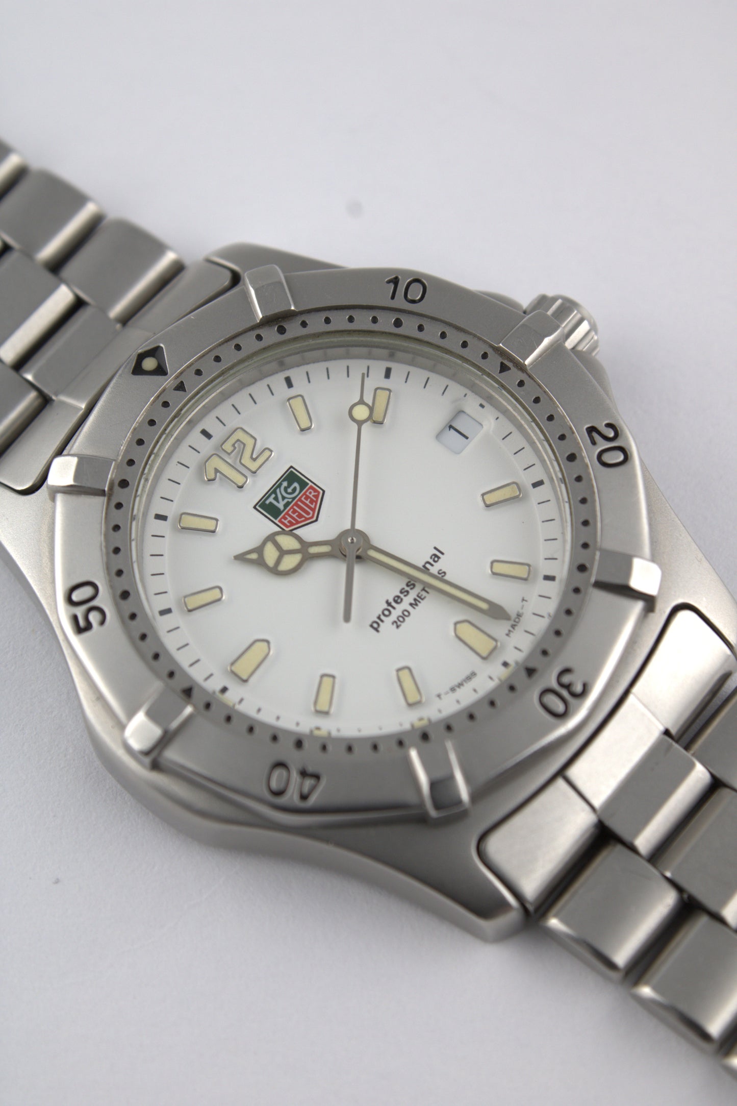 Tag Heuer 2000 Series - WK1111