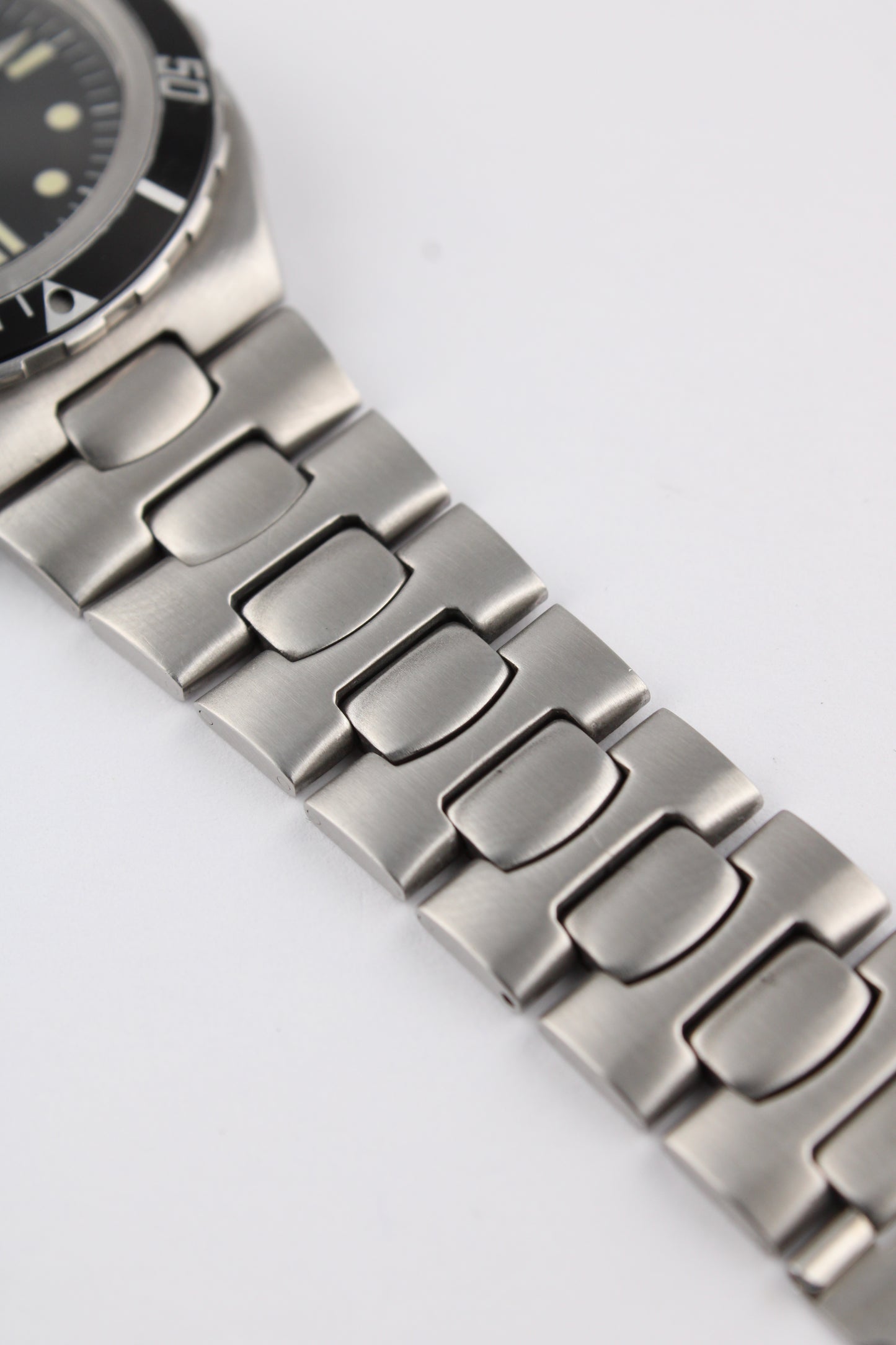 Omega 'Pre Bond' 'Jumbo' Seamaster 200m - 396.1041