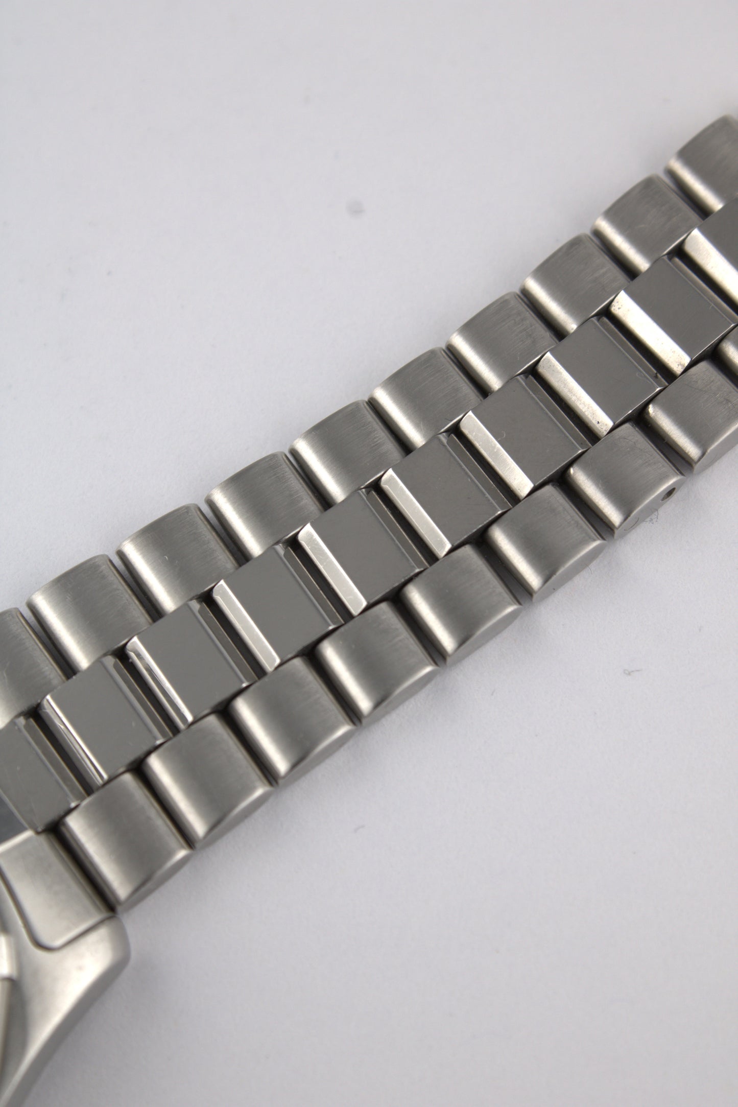 TAG Heuer 2000 Series - WK1115