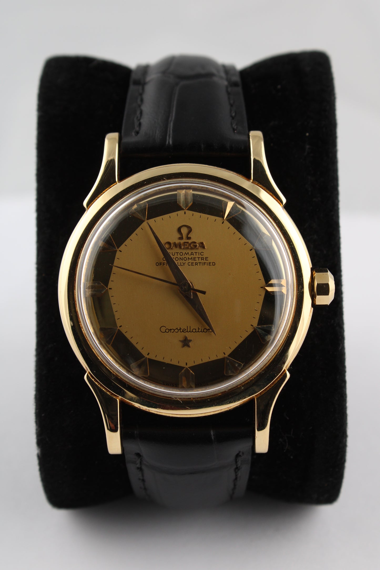 Omega ‘Pie Pan’ Constellation Deluxe 18K
2852/2853 SC