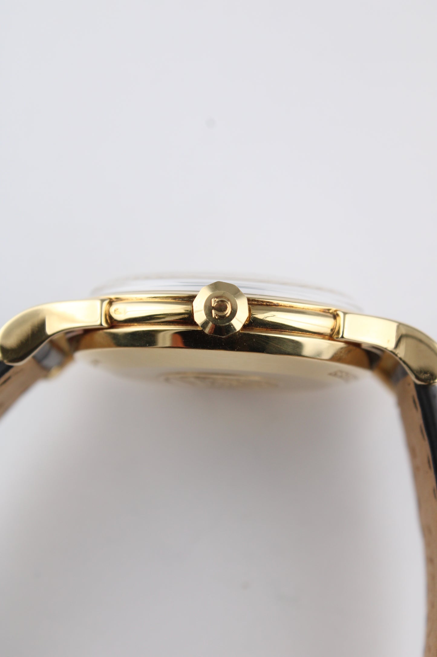 Omega ‘Pie Pan’ Constellation Deluxe 18K
2852/2853 SC
