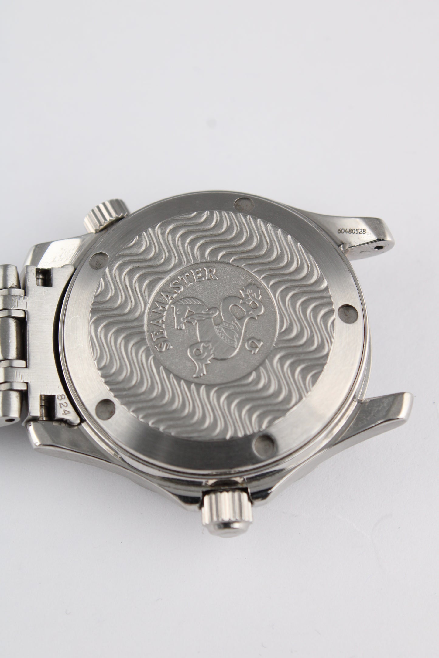 Omega Seamaster 300m Marui Edition 2552.61 (1 of 1000)