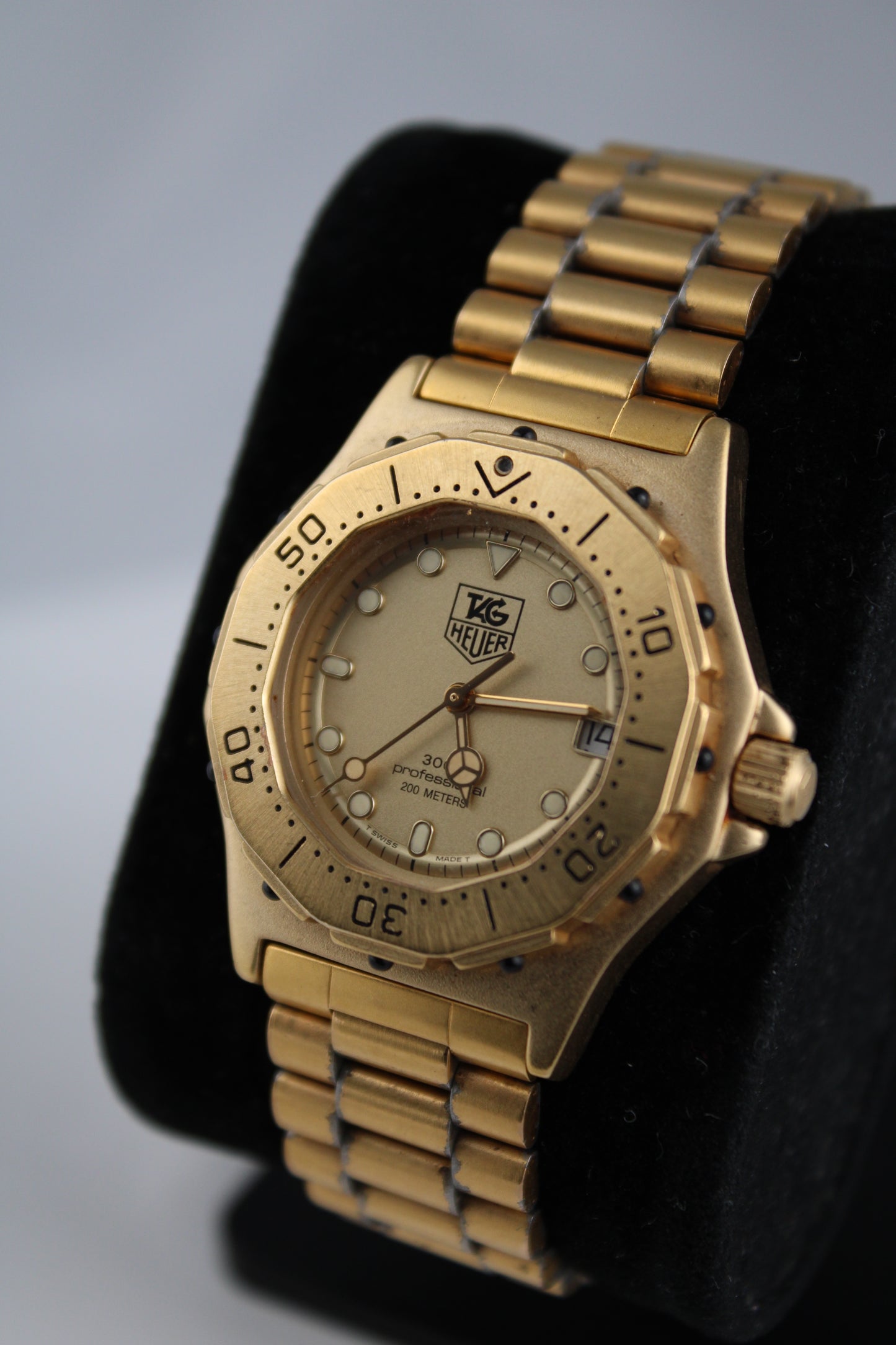 TAG Heuer 3000 Series Professional 934.413