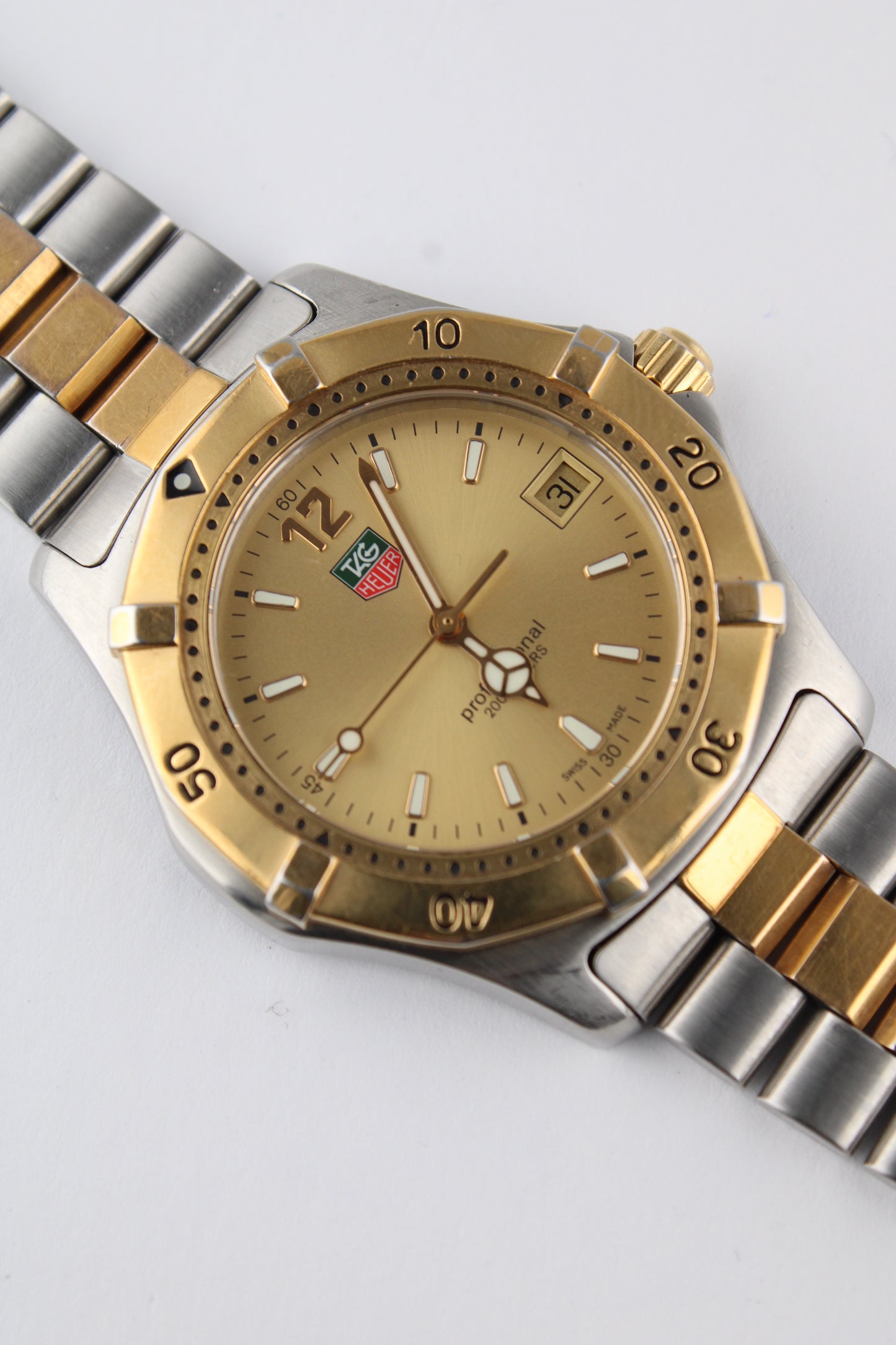 TAG Heuer 2000 Series - WK1121-0